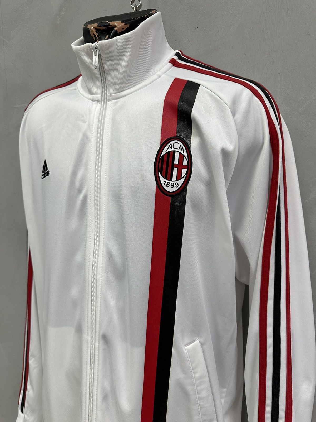 Adidas Vintage Adidas AC Milan Football Jacket Soccer White Maglia Size US L / EU 52-54 / 3 - 2 Thumbnail