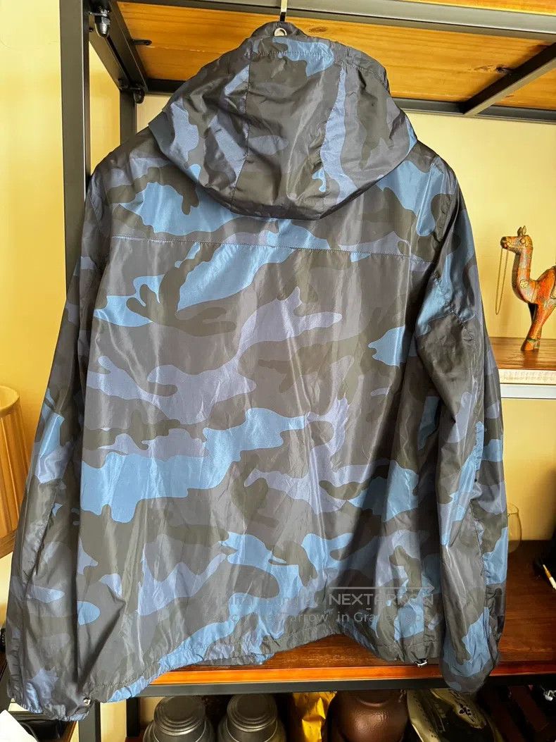 Valentino Valentino Men's hooded coat Size US M / EU 48-50 / 2 - 2 Thumbnail