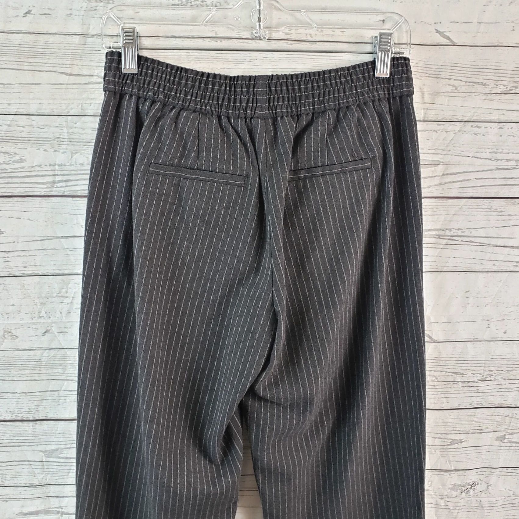 Banana Republic VINTAGE Banana Republic Womens Pull On Pants Sz 6 Gray Striped High Rise Size 28" / US 6 / IT 42 - 4 Thumbnail