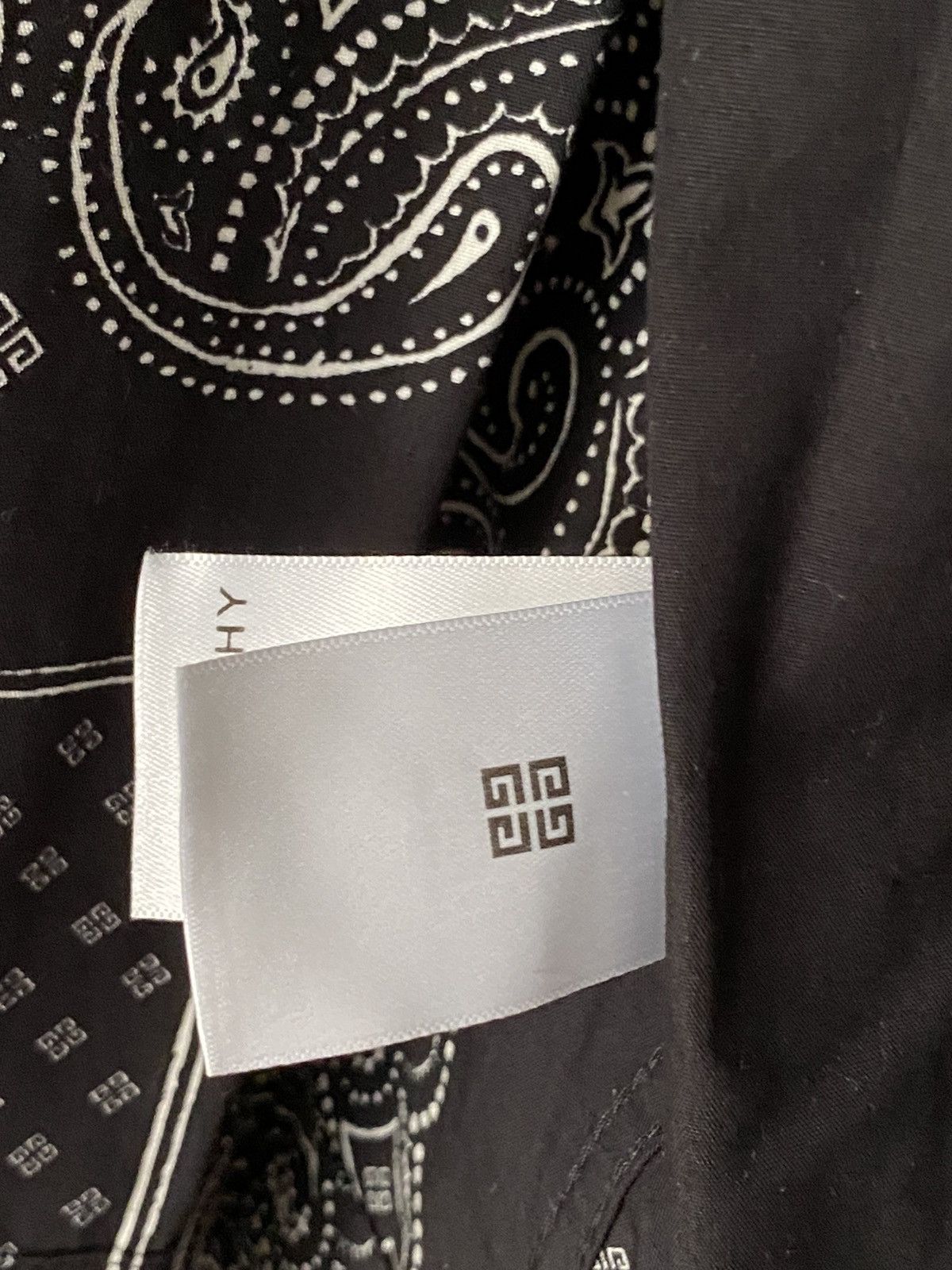 Givenchy Givenchy bandana short sleeve t-shirt Size US M / EU 48-50 / 2 - 8 Thumbnail