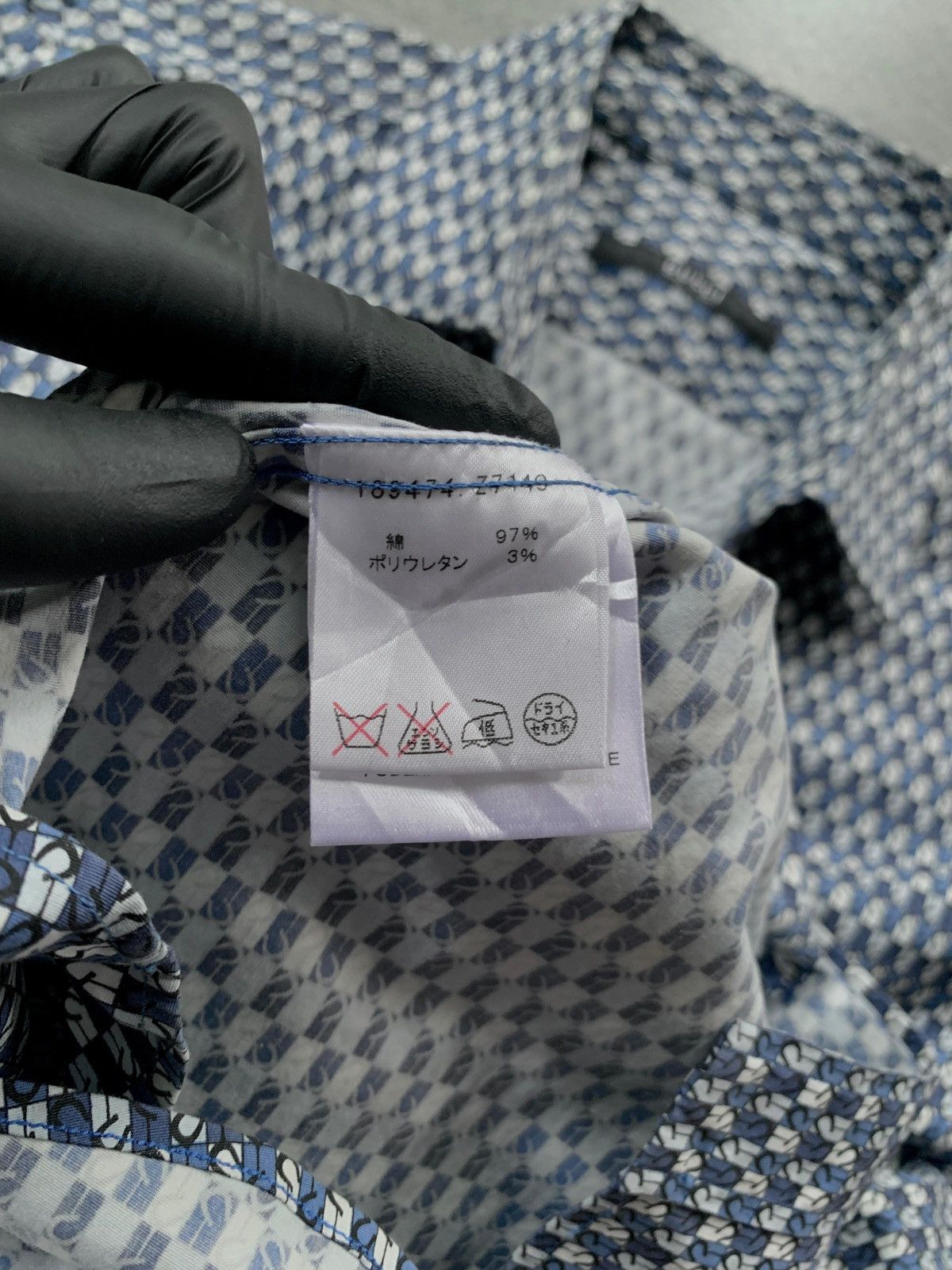 Gucci FREE TAX! 2000s Monogram Slim Shirt Size US S / EU 44-46 / 1 - 9 Thumbnail