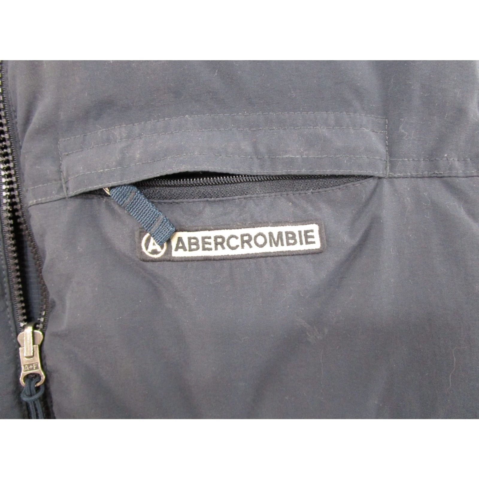 Abercrombie & Fitch VINTAGE Abercrombie & Fitch Mens L Reversible Puffer Vest Nylon Zip Duck Down Blue 80s 90s Retro Outdoor Logo Mens Size US L / EU 52-54 / 3 - 2 Thumbnail