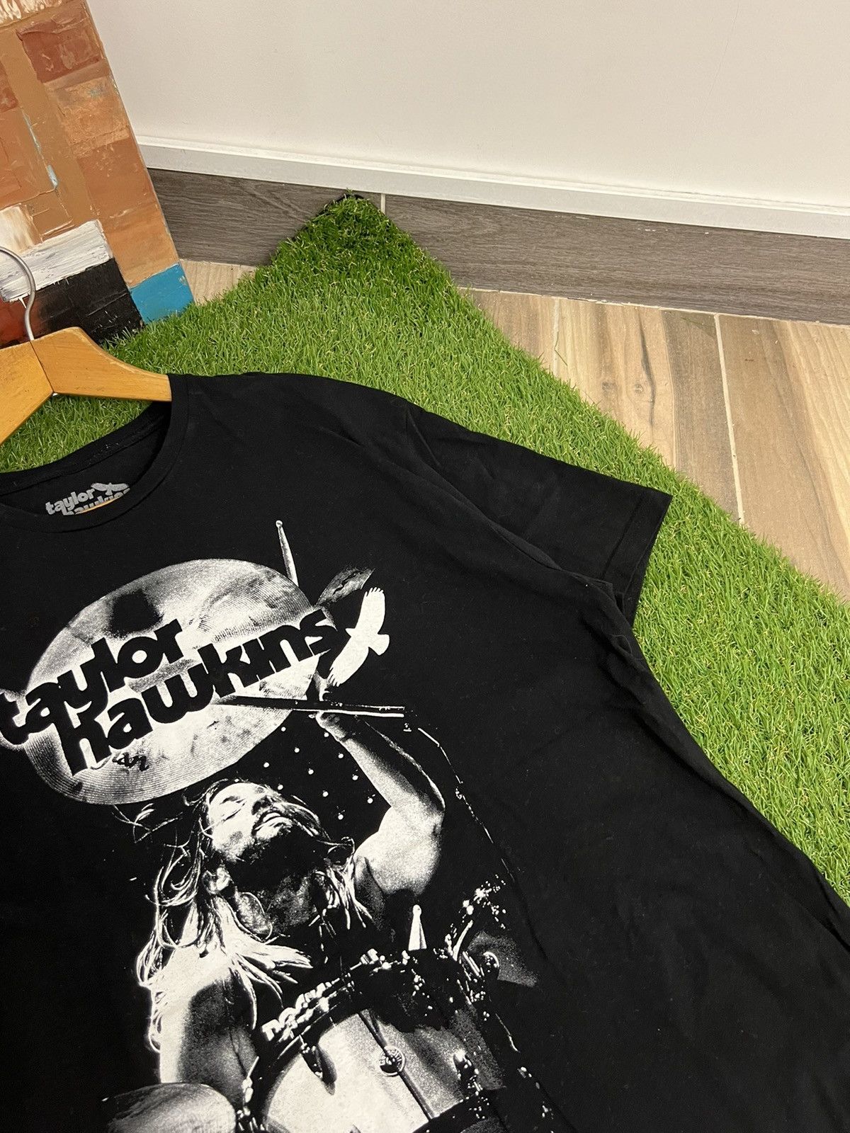 Band Tees Foo Fighters Psychobilly Frank Hawkins Rock Tee XL Size US XL / EU 56 / 4 - 3 Thumbnail