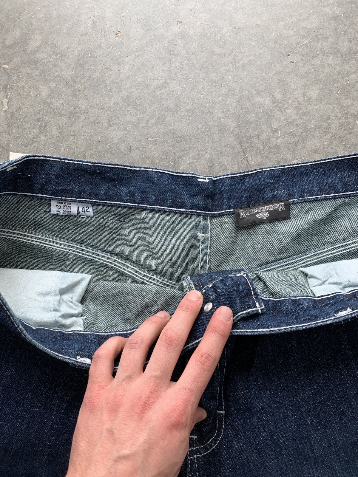 JNCO × Rocawear × Vintage BNWT Vintage Y2K Rocawear Baggy Carpenter Jeans Size US 42 / EU 58 - 4 Thumbnail