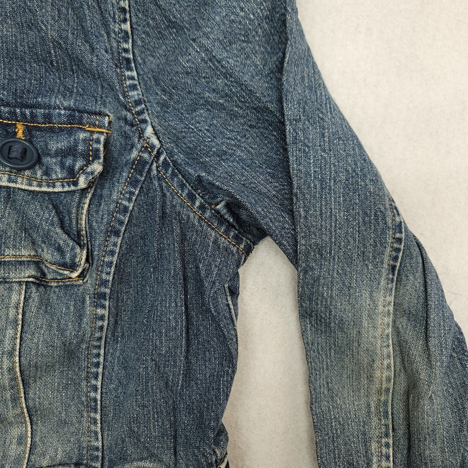 Old Navy Old Navy Casual Button Denim Jean Jacket Womens Size M Blue Size M / US 6-8 / IT 42-44 - 5 Thumbnail