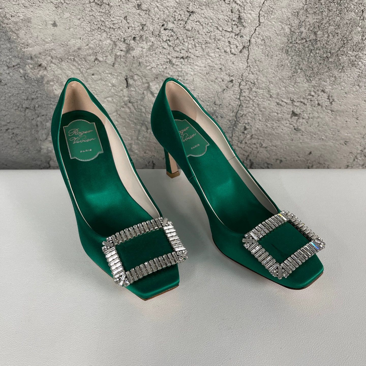 Roger Vivier RV Crystal Buckle Heels EU 36.5 Size US 6 / IT 36 - 1 Thumbnail