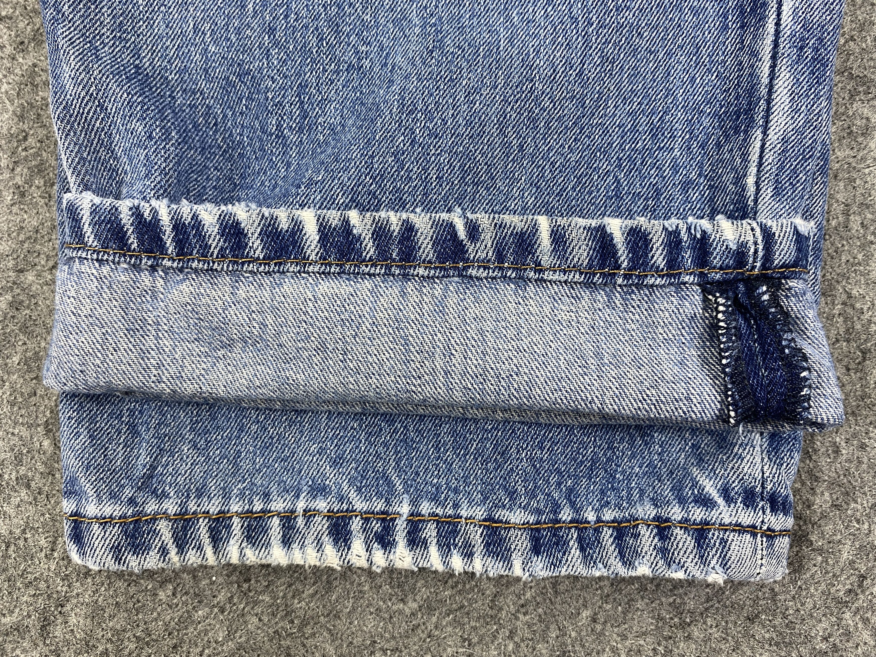 Levi's Dirty Blue Vintage Levi's 550 Jeans 35x34 Denim -JN1734 Size US 35 - 12 Thumbnail