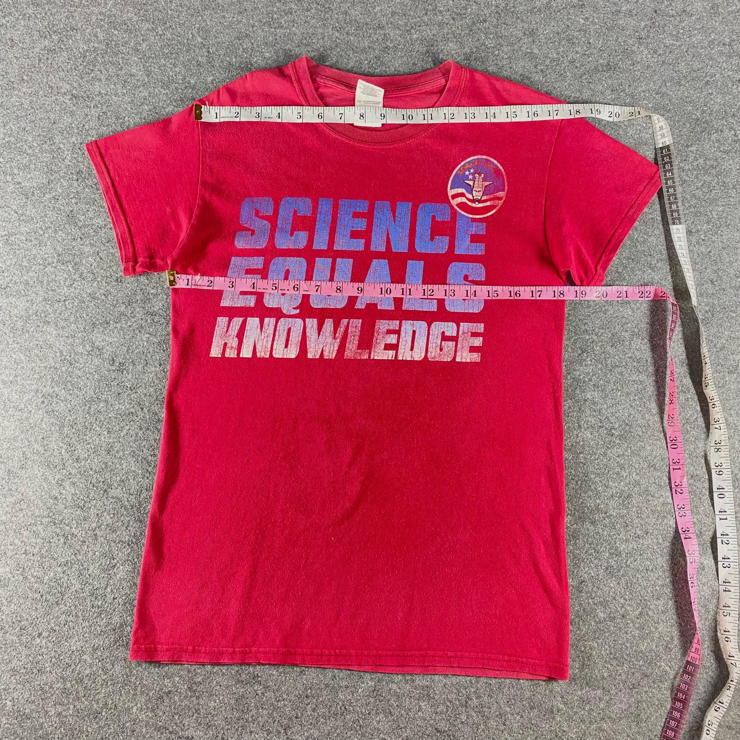 Other Vintage Science Equals Knowledge Tshirt Size US S / EU 44-46 / 1 - 3 Thumbnail