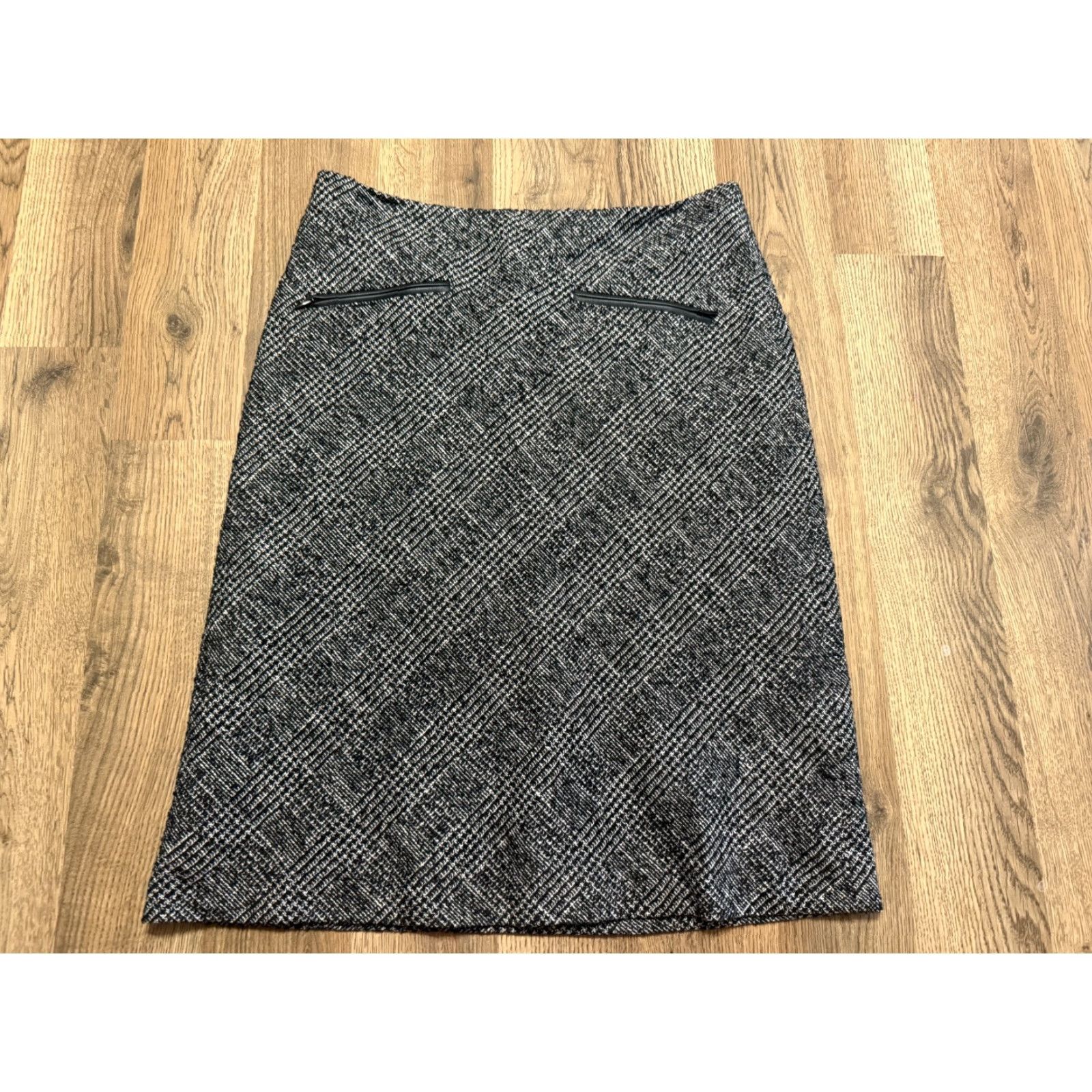 Talbots Talbots Skirt Women's 6 Black White Back Zip Straight Pencil Pockets Knee Length Vintage No Size 28" / US 6 / IT 42 - 2 Thumbnail