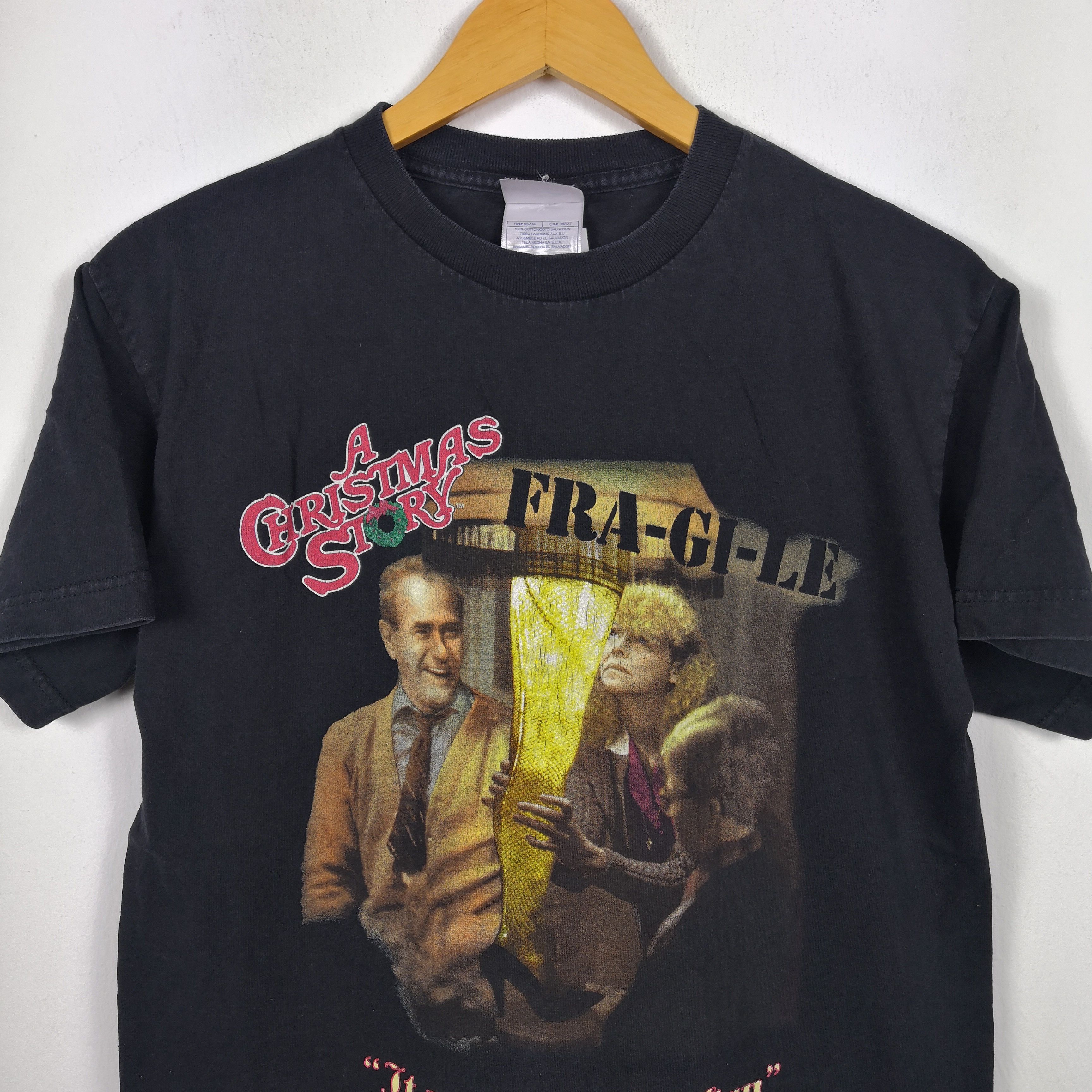 Vintage Vintage A Christmas Story Tshirt It Must be Italian Movie Size US M / EU 48-50 / 2 - 2 Thumbnail
