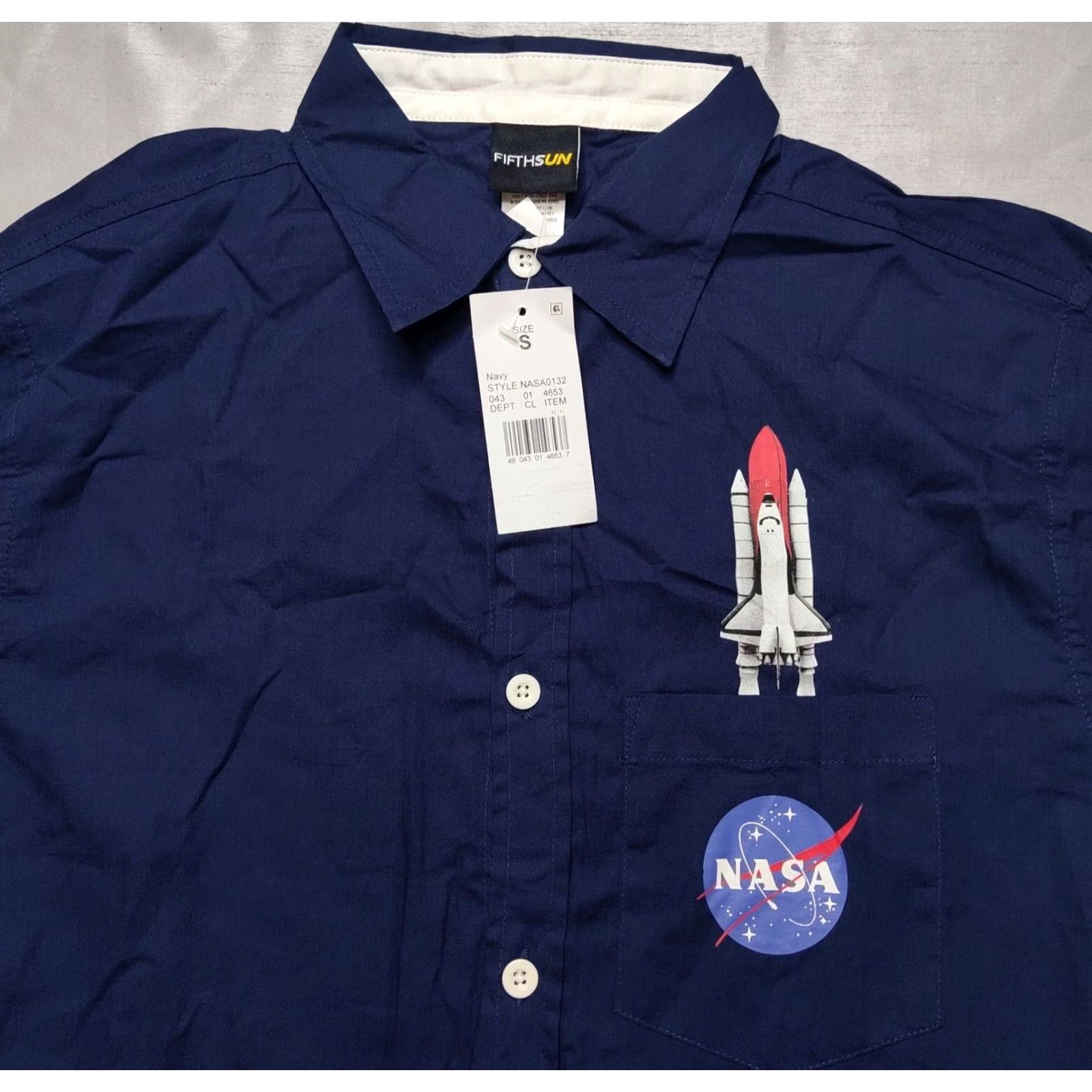 Vintage NASA x FIFTH SUN Men Small Blue Space Shuttle Short Sleeve Button-Up Shirt NEW Size US S / EU 44-46 / 1 - 3 Thumbnail