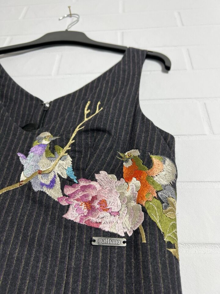 John Galliano John Galliano Vintage Dress Wool Blend Size 28/42 Size M / US 6-8 / IT 42-44 - 4 Thumbnail