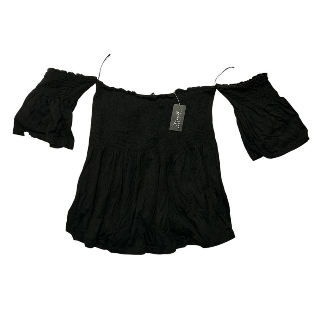 Designer BNWT Black off-the-shoulder smocked crop top Size S / US 4 / IT 40 - 1 Thumbnail