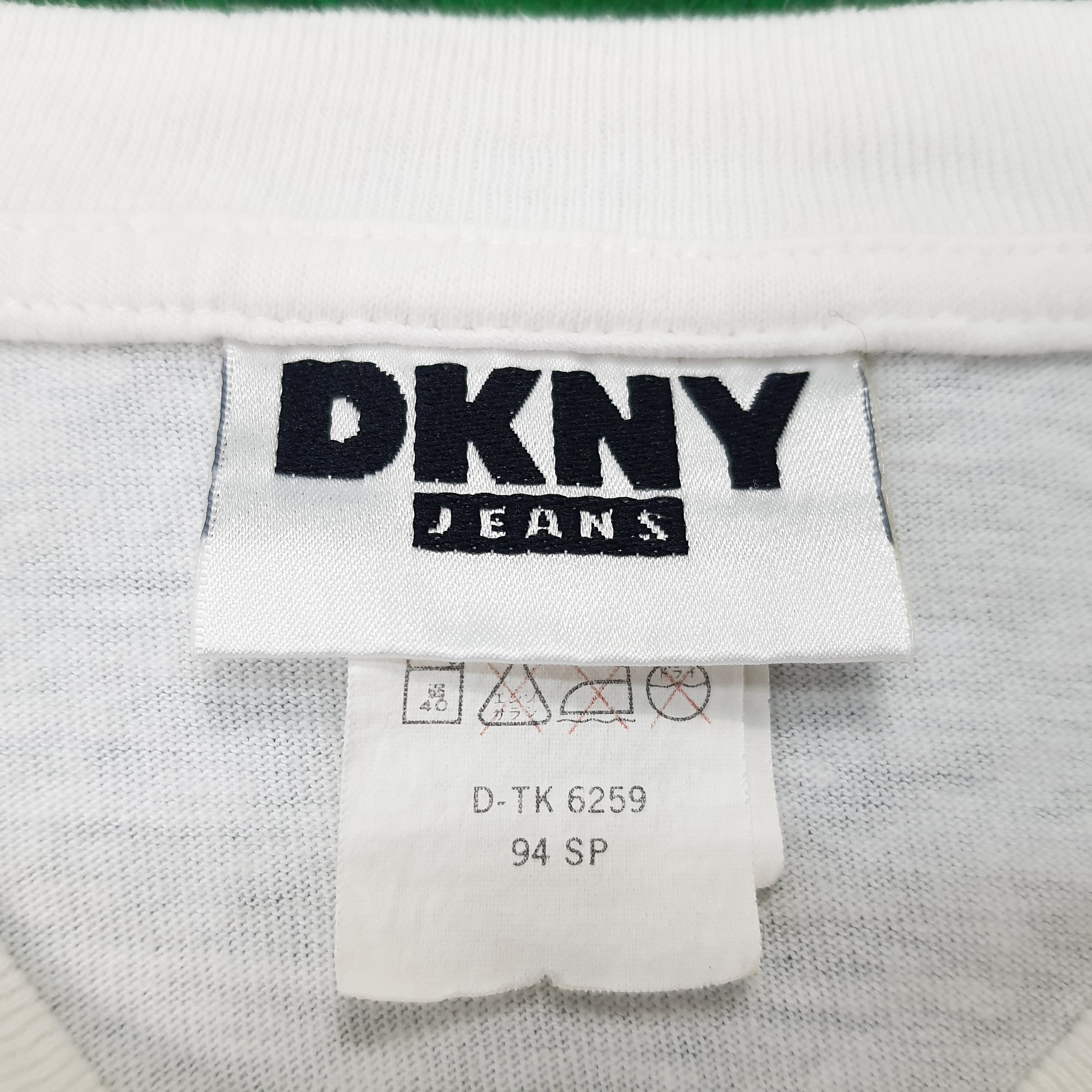 DKNY Vintage DKNY Jeans Devotion Streetwear T-shirt Size US XL / EU 56 / 4 - 5 Thumbnail