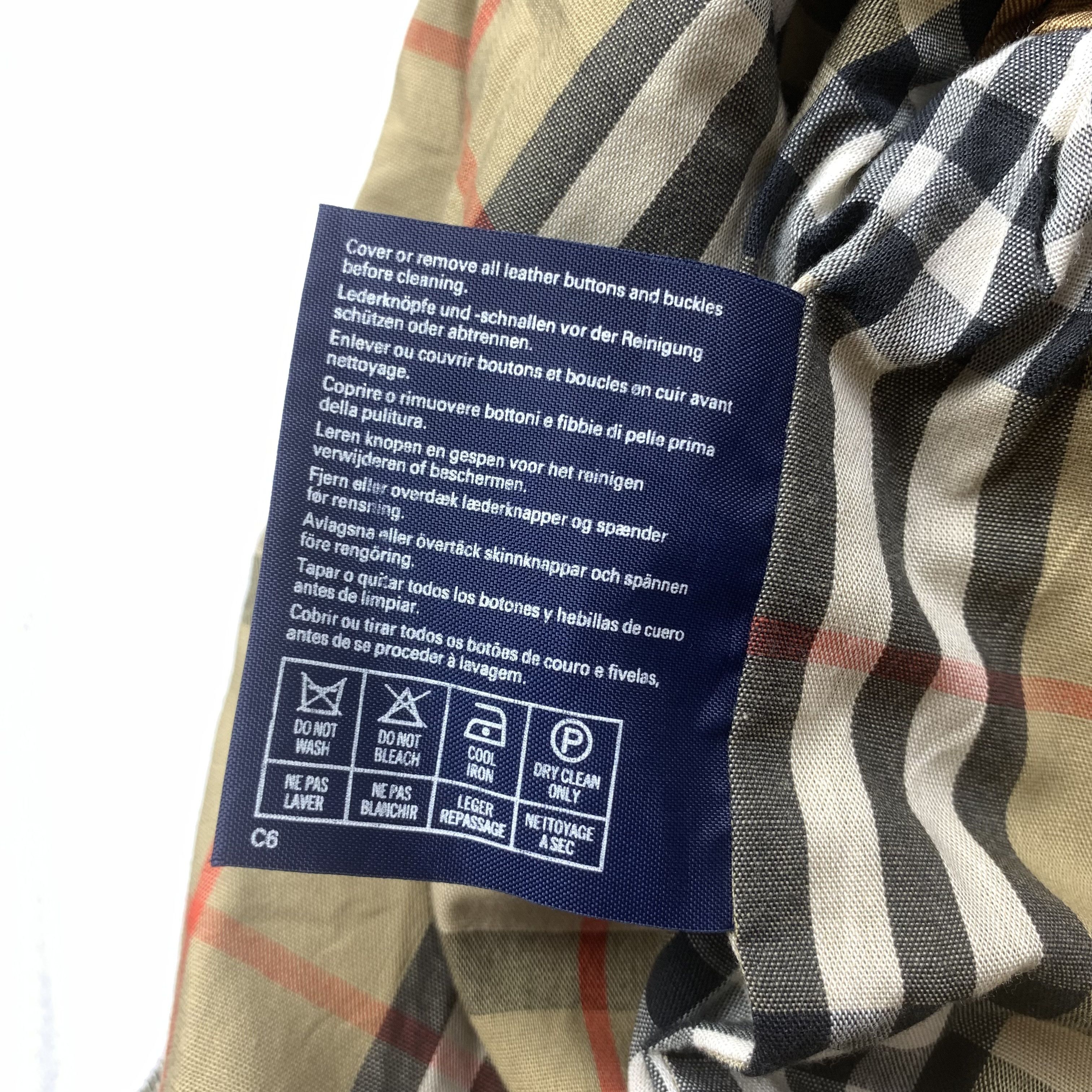 Burberry Vintage 90s Burberry Jacket Size US L / EU 52-54 / 3 - 12 Thumbnail