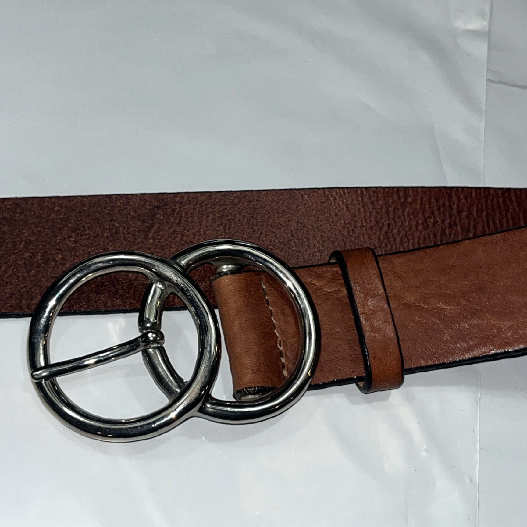 Old Navy Old Navy Belt—Brown Leather Belt Women’s Medium 25-31” Adjustable Buckle Italian Leather USA Made Size ONE SIZE - 2 Thumbnail
