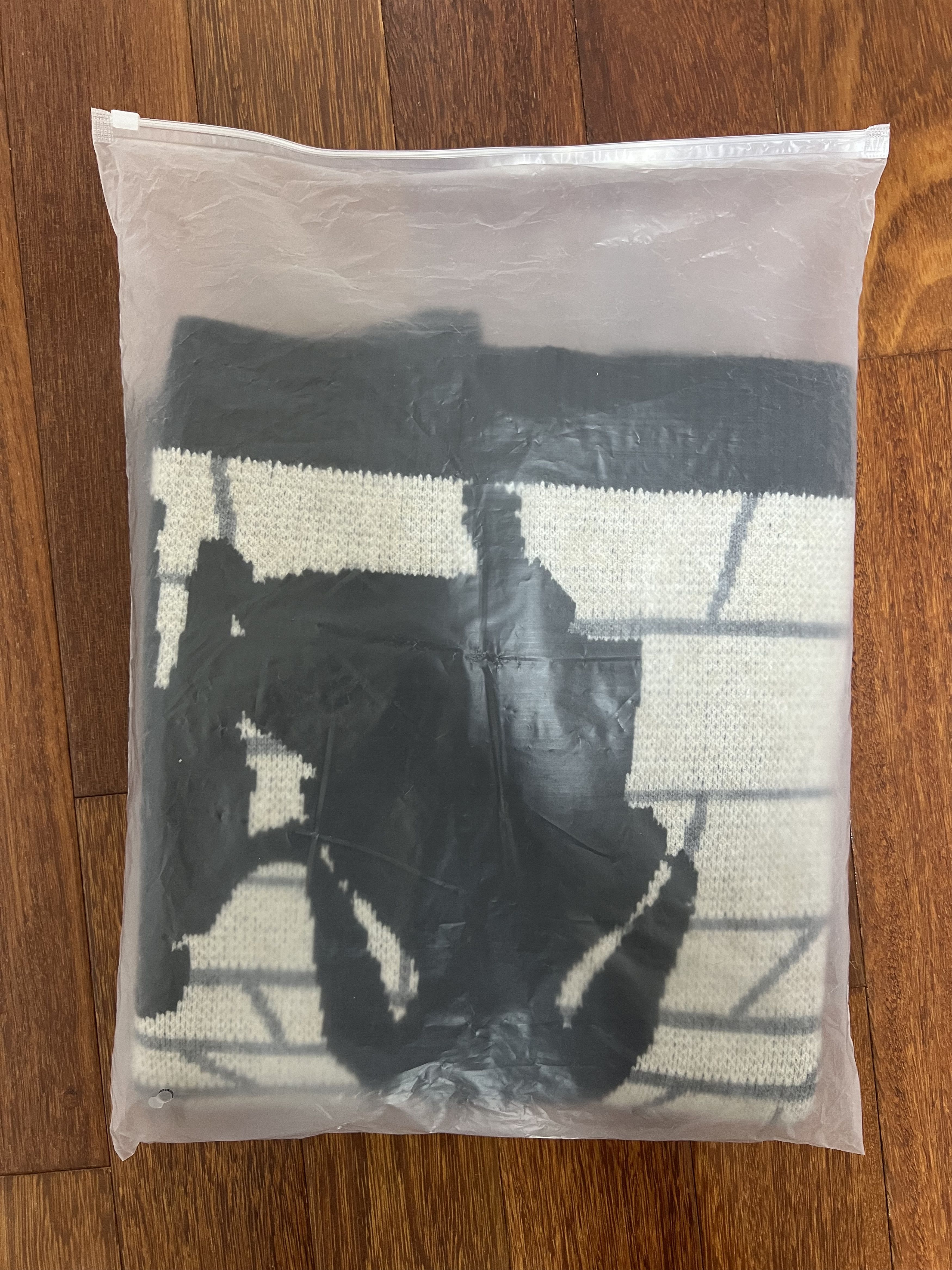 Other 💚 2021 Omanko Family Knit Black Medium NEW Size US M / EU 48-50 / 2 - 10 Thumbnail