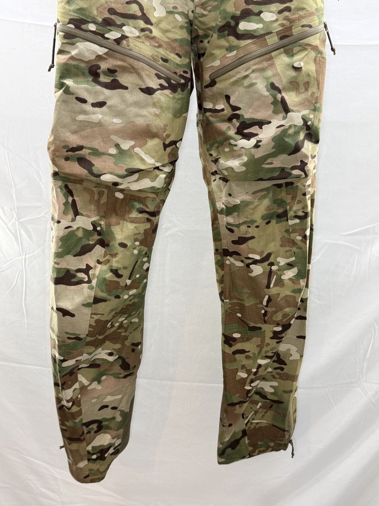 Arc'teryx ARCTERYX LEAF Alpha Gen 2 Multicam Gore Tex Pro Bib Pant Size US 36 / EU 52 - 4 Thumbnail