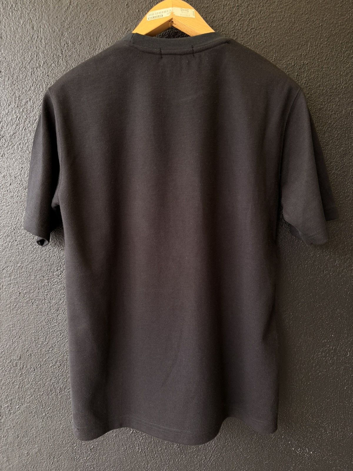 Versace Vintage Gianni Versace Jeans Couture Medusa Split T-Shirt Size US L / EU 52-54 / 3 - 5 Thumbnail