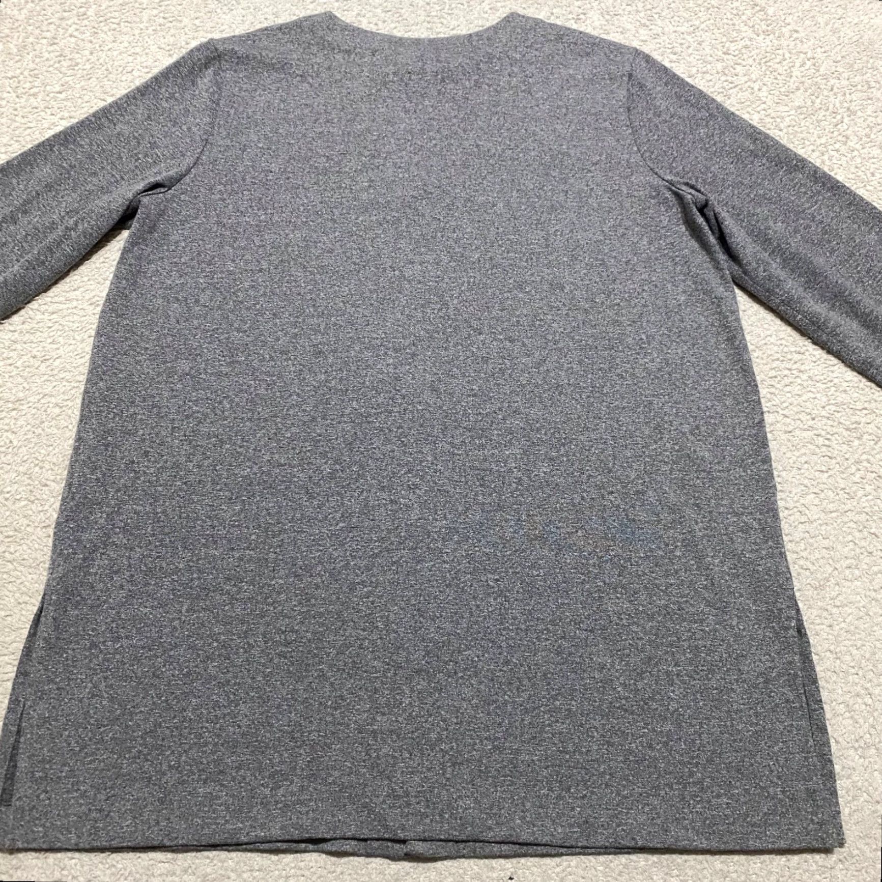 Vintage L.L. Bean Womens Cardigan Sweater Solid Gray V-Neck Button Up Lightweight Regular Size M Size M / US 6-8 / IT 42-44 - 2 Thumbnail