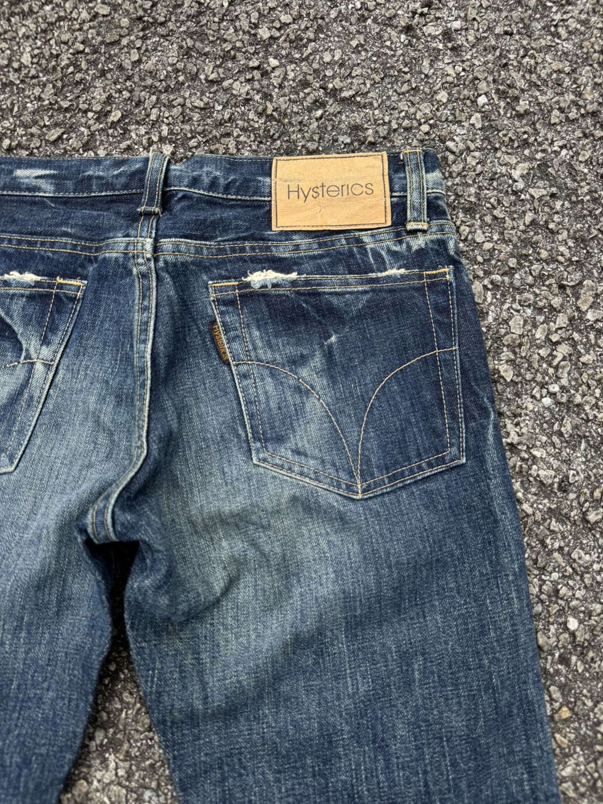 Hysteric Glamour HYSTERIC GLAMOUR JAPAN STUDDED UNISEX STYLE DISTRESSED JEANS Size US 29 - 12 Thumbnail