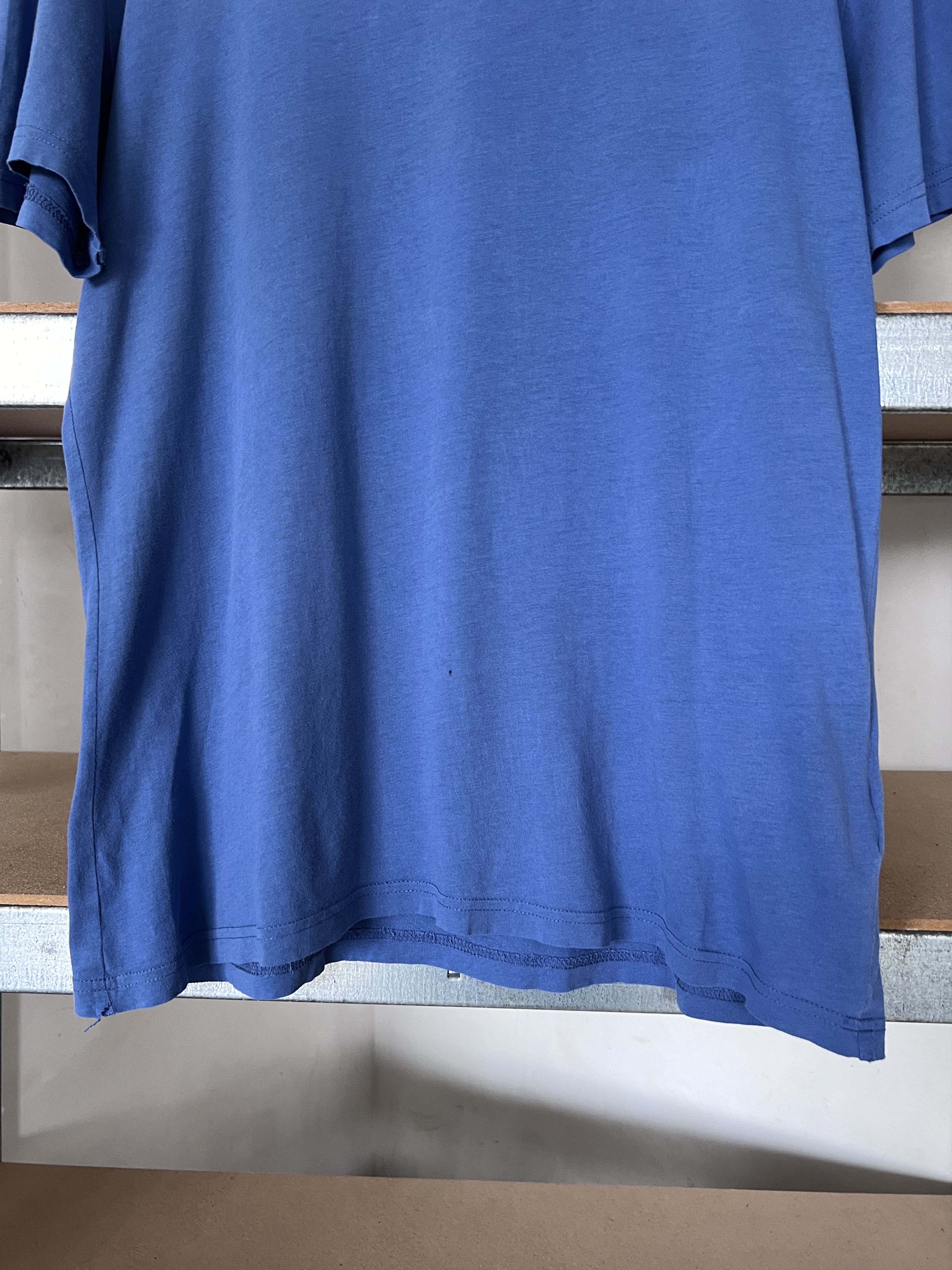 Vintage Vivienne Westwood Vintage Small Logo Blue Distressed Tee Size US XL / EU 56 / 4 - 11 Thumbnail