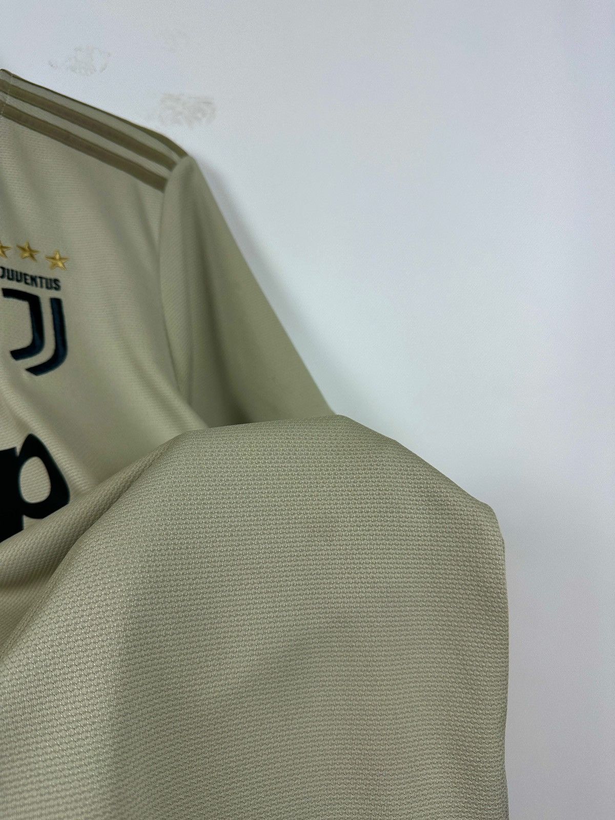 Adidas 2018/19 Adidas Juventus FC Away Soccer Jersey Size US XL / EU 56 / 4 - 10 Thumbnail