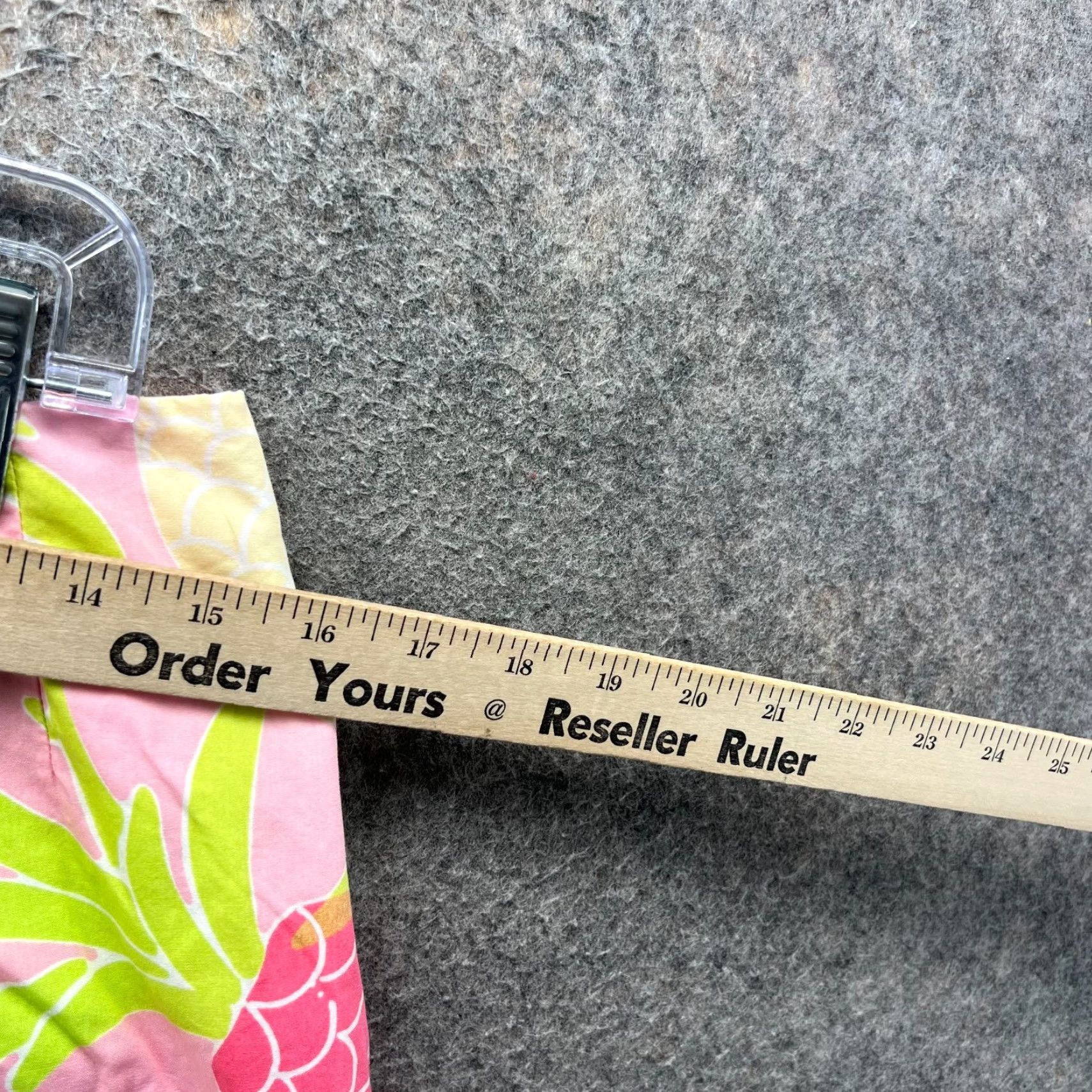 Lilly Pulitzer VINTAGE Lilly Pulitzer Skirt Womens 10 Pink Green Pineapple Print Cotton Pencil Regular Short Women Mens Size 32" / US 10 / IT 46 - 3 Thumbnail