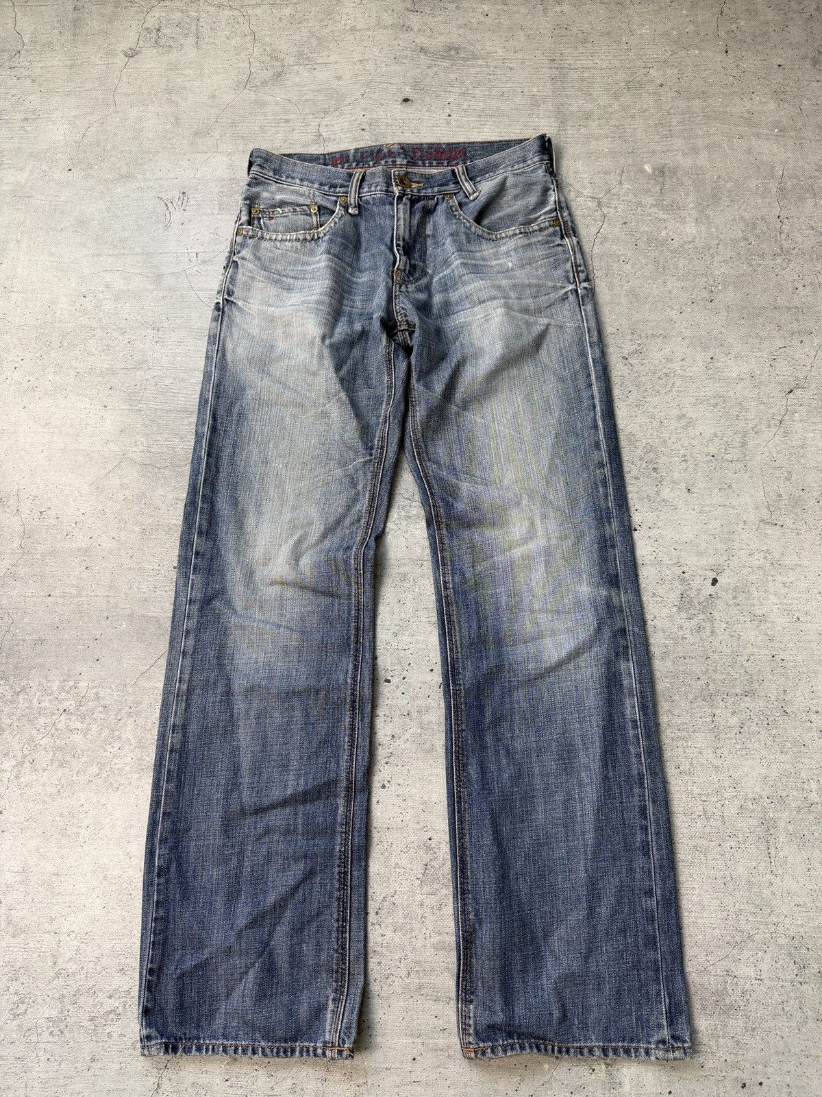 Tommy Hilfiger Vintage Tommy Hilfiger Jeans 34x34 Baggy Denim 90s Pants Size US 34 / EU 50 - 3 Thumbnail