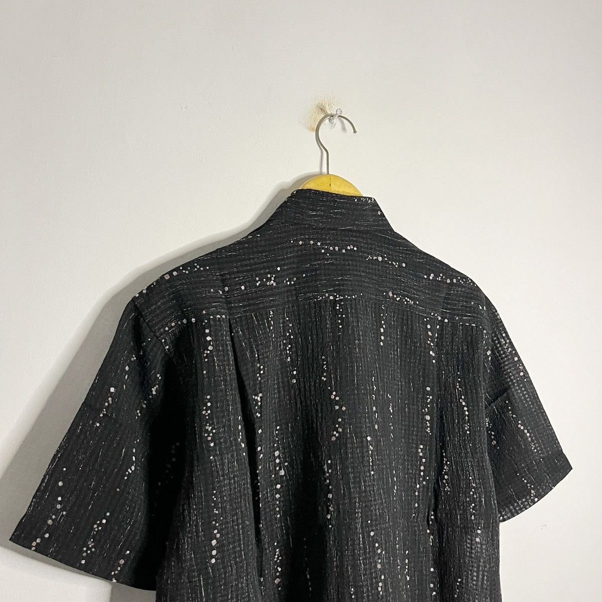 Hiroko Koshino Homme × Issey Miyake × Japanese Brand Hiroko Koshino Homme Black Abstract Speckle Shirt Size US M / EU 48-50 / 2 - 11 Thumbnail
