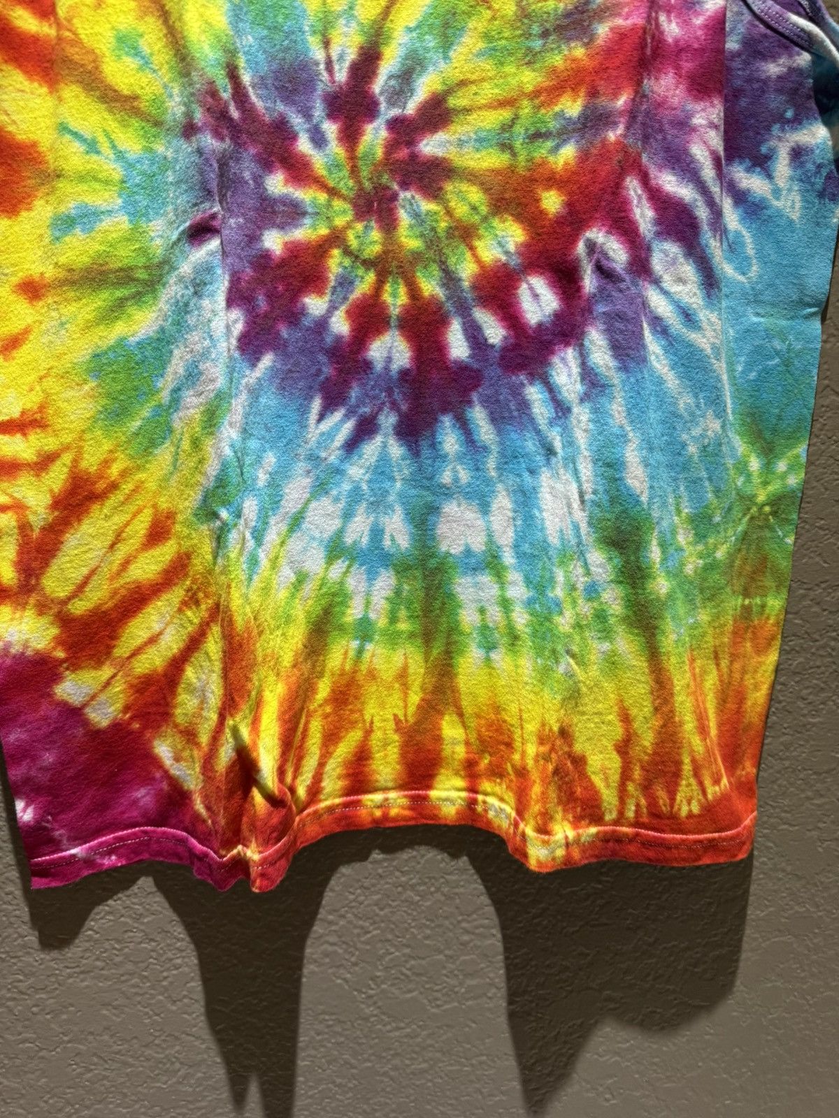 Vintage Vintage Tie Dye Gildan Tank Top Pink Blue Yellow Rainbow Size US L / EU 52-54 / 3 - 5 Thumbnail