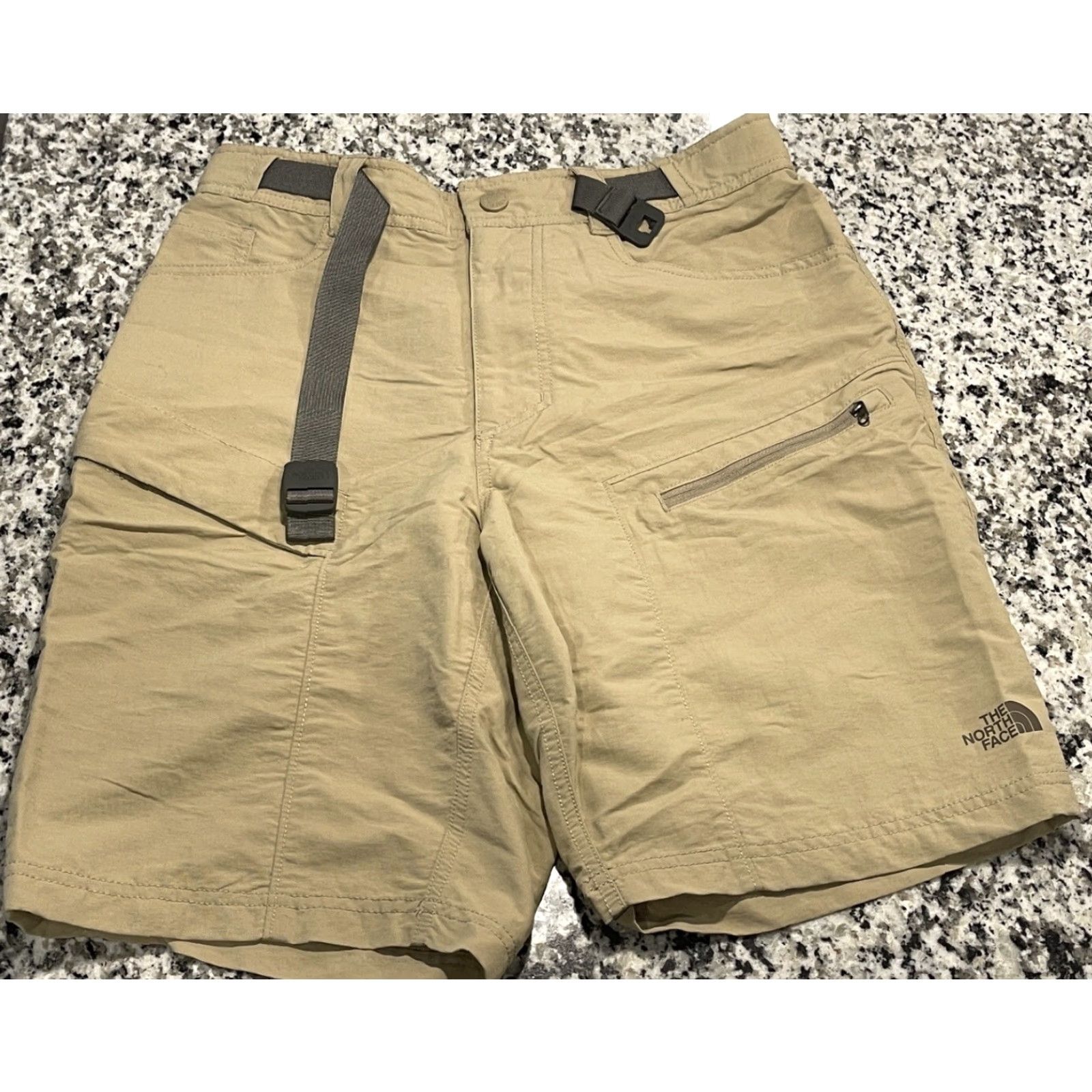 The North Face VINTAGE The North Face Men's Cargo Shorts 29 Inch Waist Tan Microfiber 9 Inch Inseam Outdoor Travel Size US 29 - 2 Thumbnail