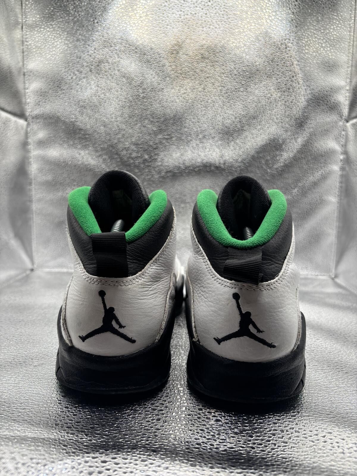 Jordan Brand Air Jordan 10 Seattle Size US 9 / EU 42 - 4 Thumbnail