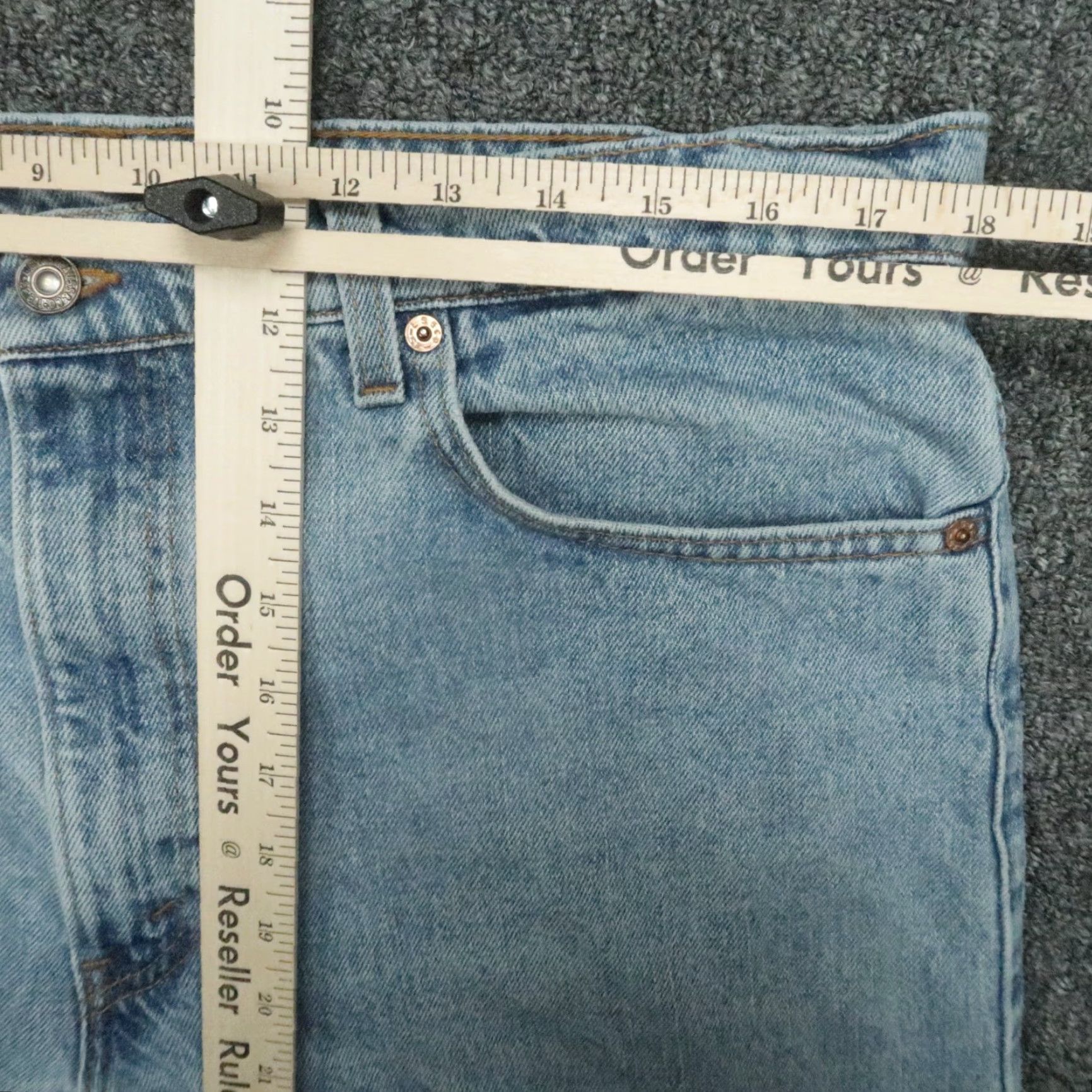 Levi's VINTAGE Levi's 550 Jeans Men 36x32 Denim Blue Relaxed Fit 5-Pocket 90s Y2K Men’s Jeans Reg Size US 36 / EU 52 - 7 Thumbnail