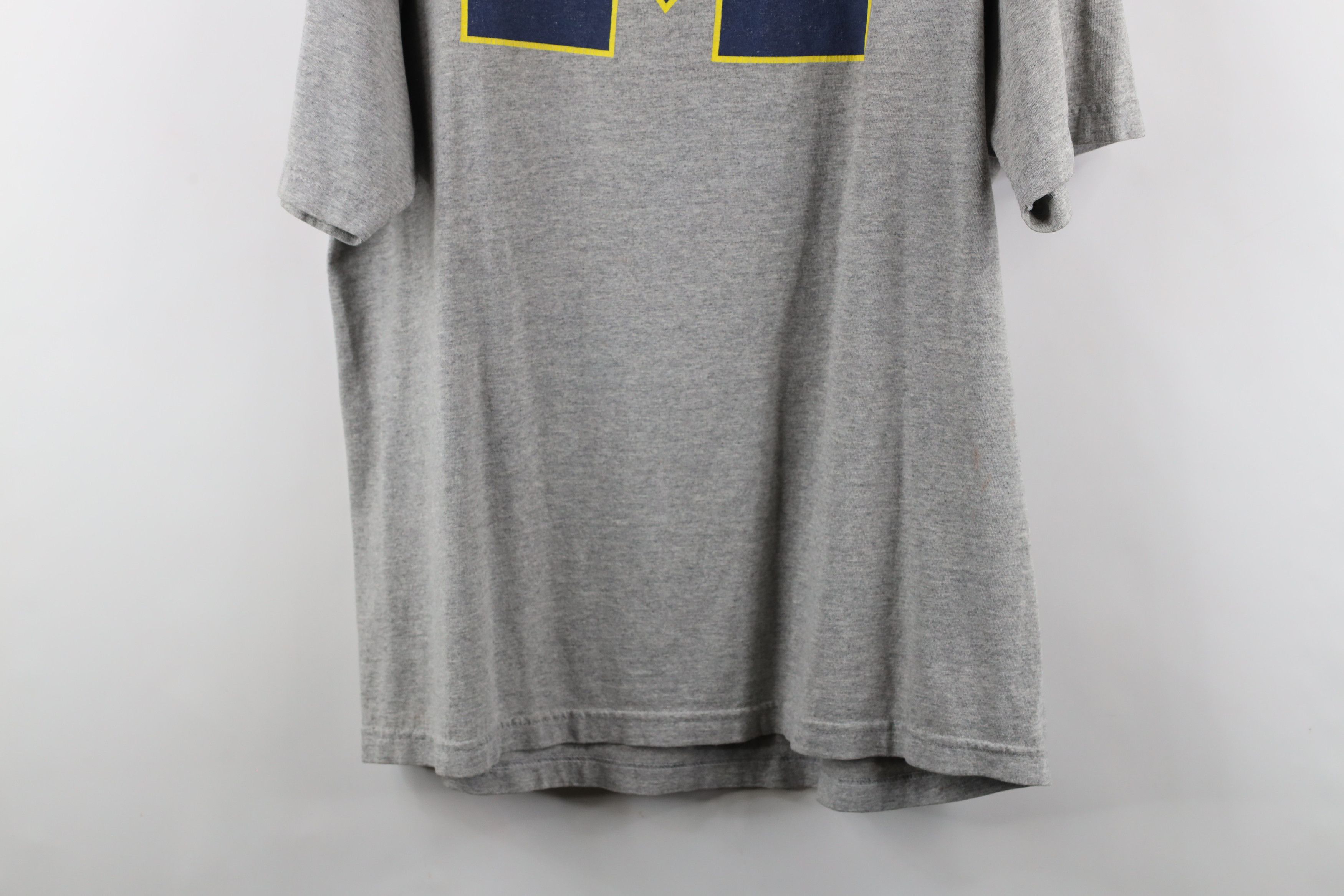 Nike × Vintage Vintage Nike Mini Swoosh University of Michigan T-Shirt Size US L / EU 52-54 / 3 - 14 Thumbnail