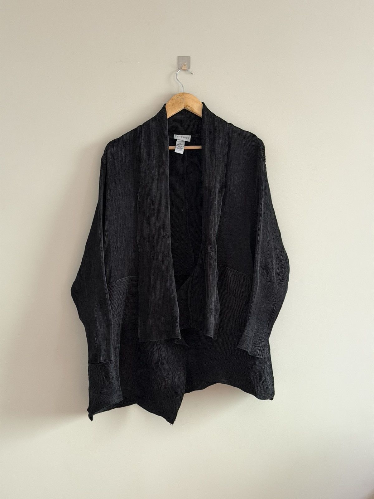 Vintage Black Pleated Draped Cape Issey Miyake Style Size ONE SIZE - 1 Thumbnail