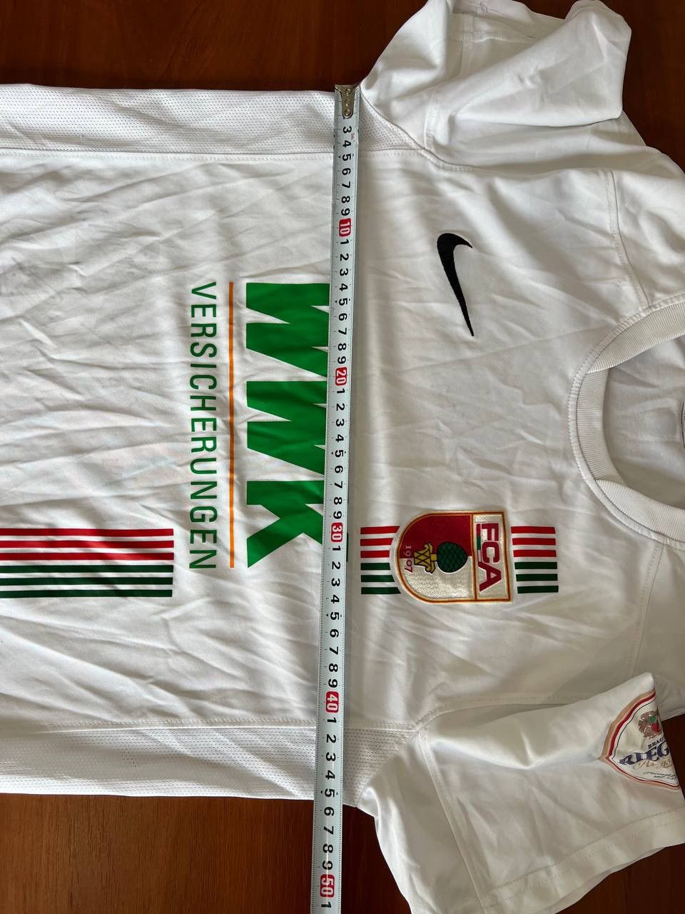 Nike 2015/16 AUGSBURG FC SIGNED HOME SOCCER JERSEY FOOTBALL SHIRT Size US S / EU 44-46 / 1 - 22 Thumbnail