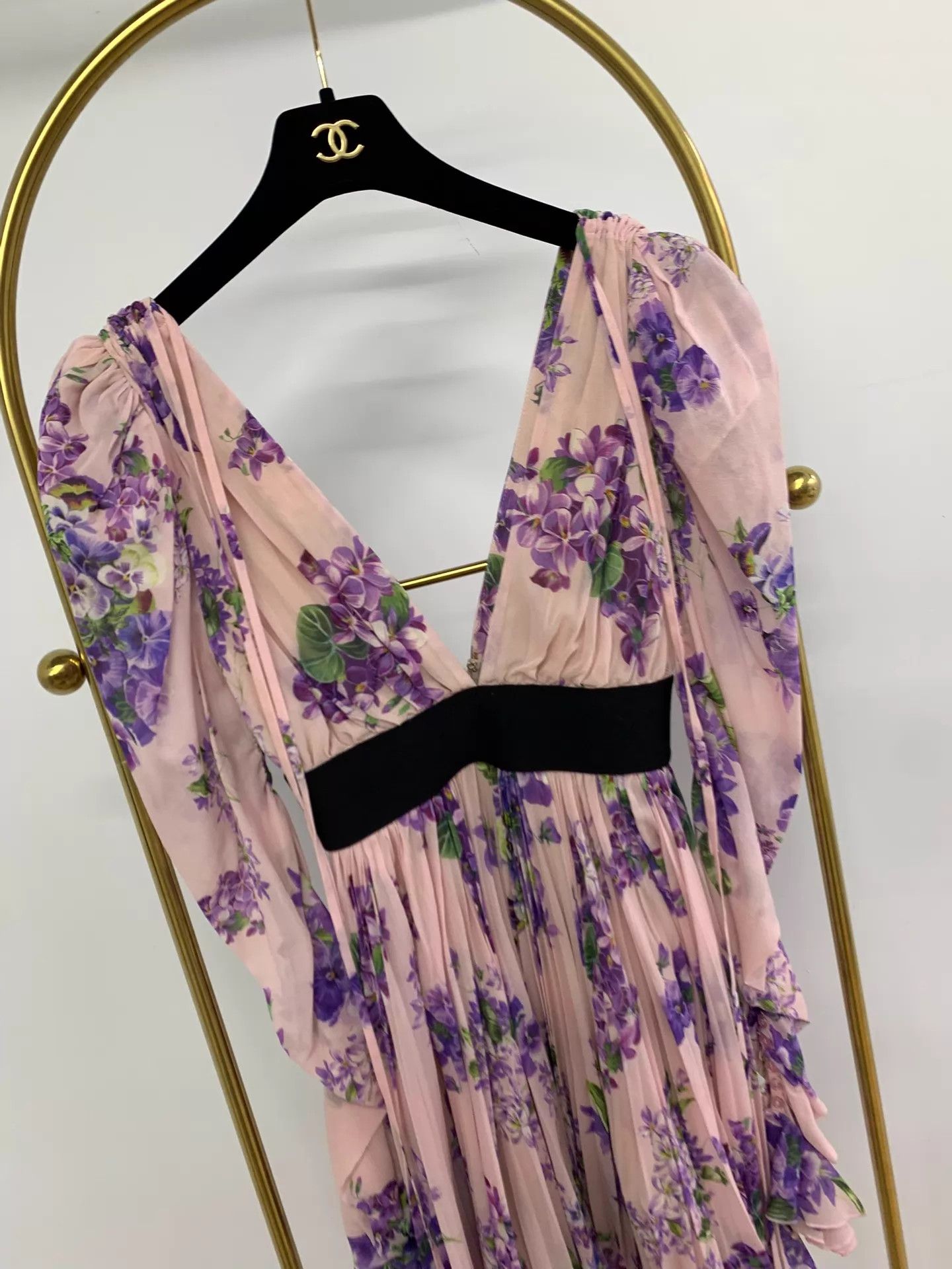Alessandra Rich ALESSANDRA RICH Purple Floral V-neck Dress IT38 Size XS / US 0-2 / IT 36-38 - 2 Thumbnail