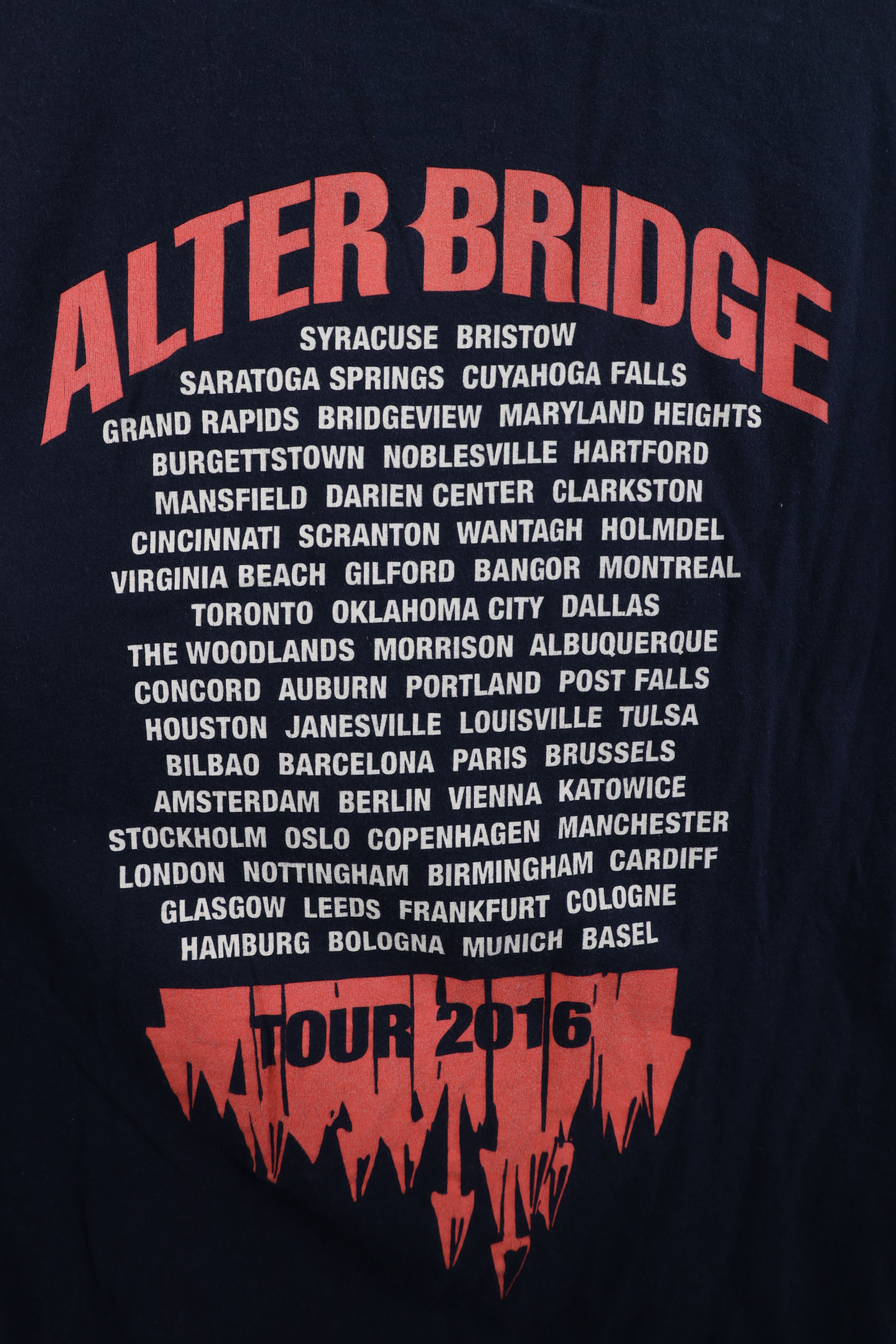 Vintage Y2K 2016 Tour Alter Bridge Band Short Sleeve T-Shirt Black Size US M / EU 48-50 / 2 - 11 Thumbnail