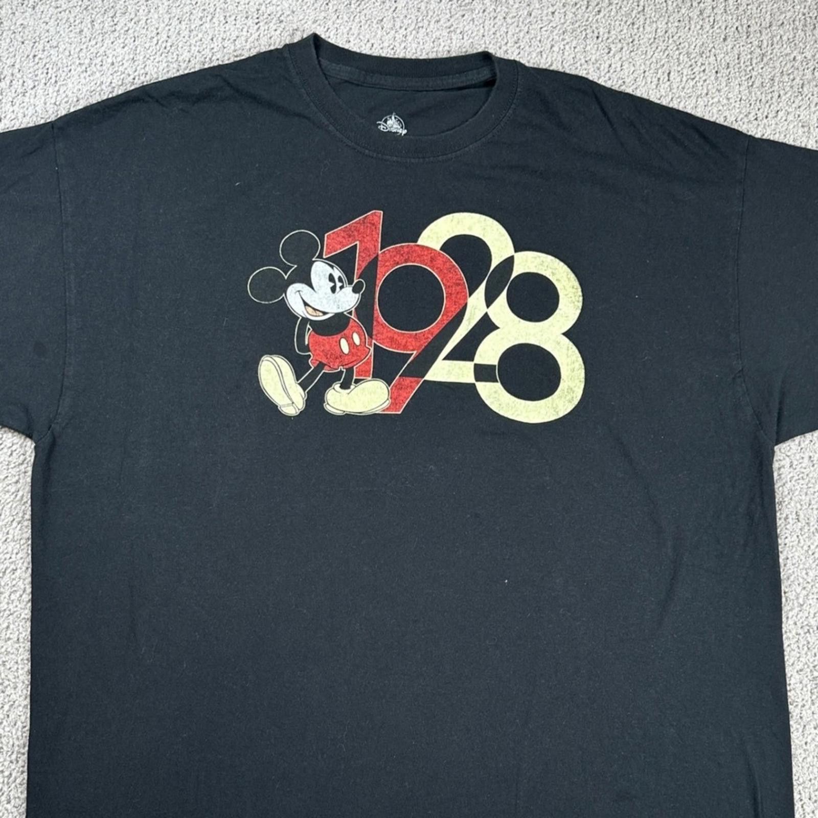 Disney Disney Mickey Mouse 1928 Graphic T Shirt Black Mens 2XL Size US XXL / EU 58 / 5 - 1 Thumbnail