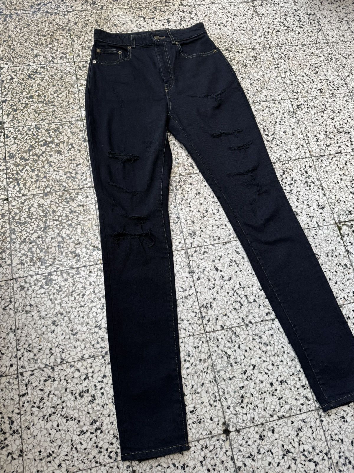 Saint Laurent Paris × Yves Saint Laurent SAINT LAURENT Trash Overdye JAPAN DENIM Distressed Skinny Size 27" / US 4 / IT 40 - 3 Thumbnail