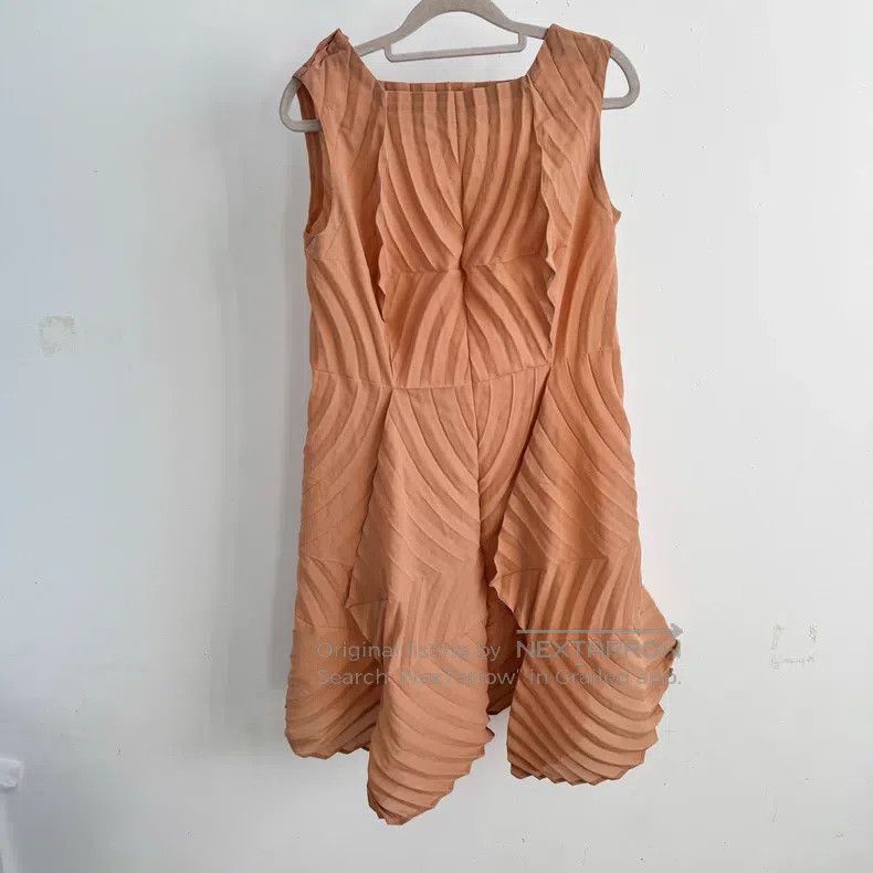 Issey Miyake Issey Miyake Brown Dress Size M / US 6-8 / IT 42-44 - 2 Thumbnail