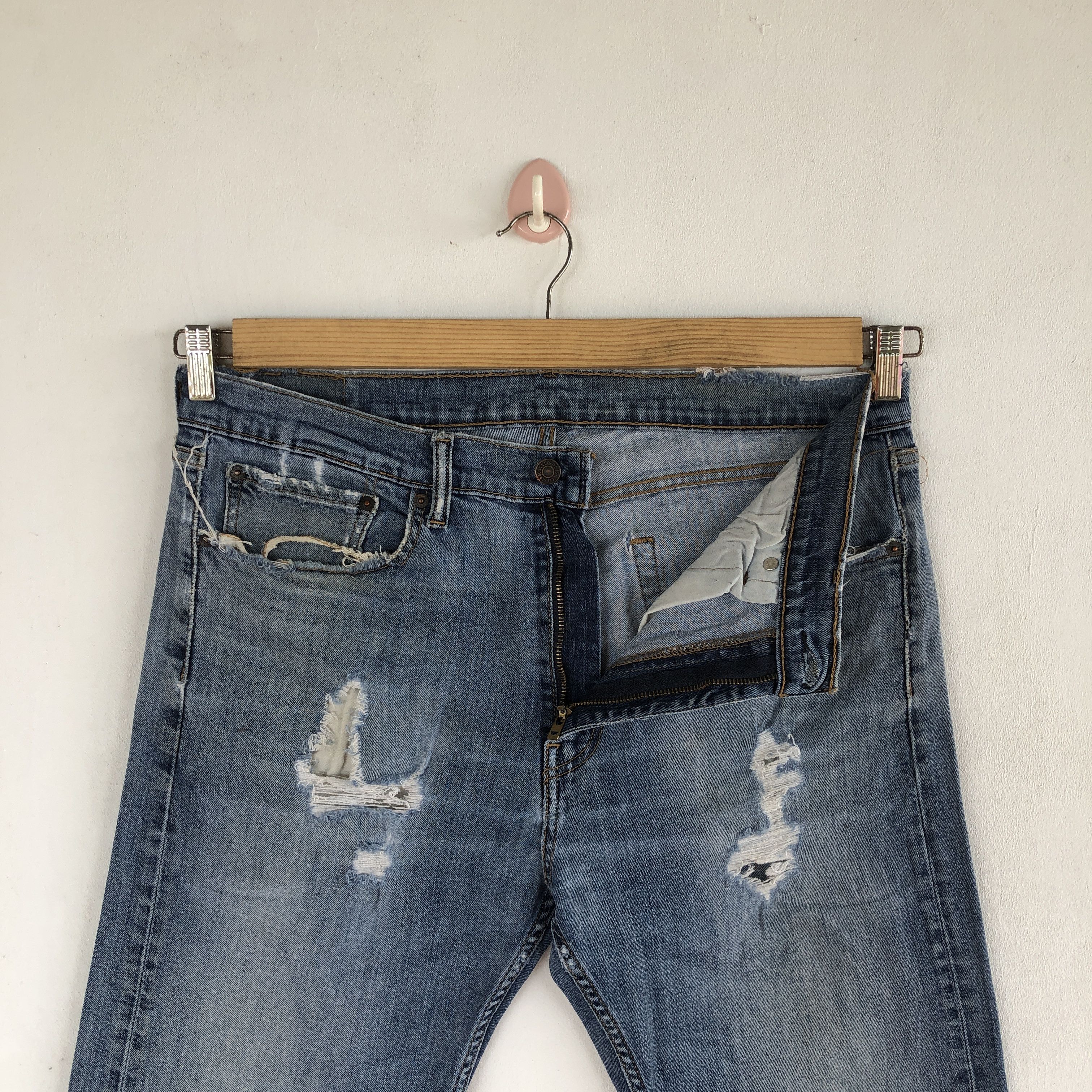 Levi's Vintage Levis 505 Jeans Distressed Levi's Faded Denim Size US 34 / EU 50 - 6 Thumbnail