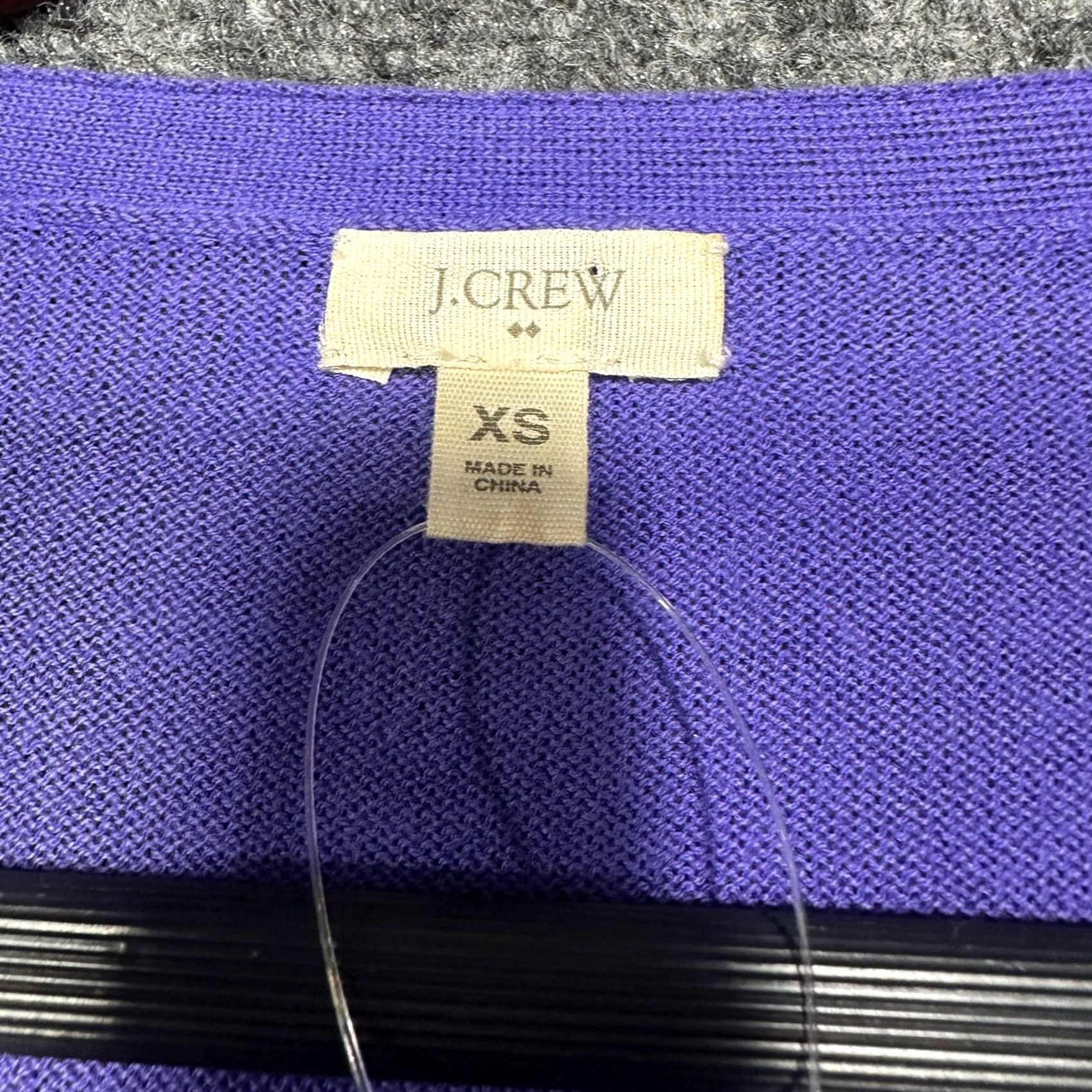 J.Crew J.CREW Sweater Womens XS Purple Cotton Cardigan Cap Sleeve V-Neck Button Size XS / US 0-2 / IT 36-38 - 4 Thumbnail