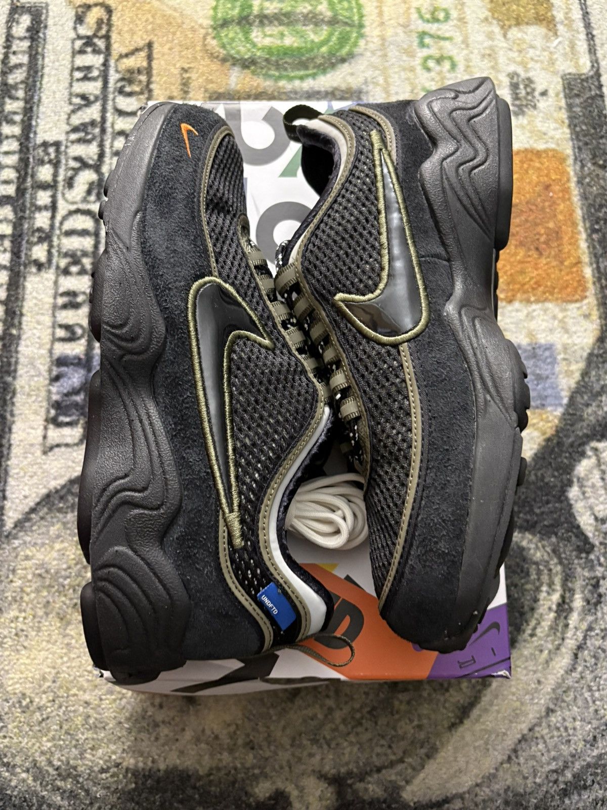 Nike × Undefeated Nike Air Zoom Spiridon Undefeated Cargo Khaki Size US 8 / EU 41 - 3 Thumbnail