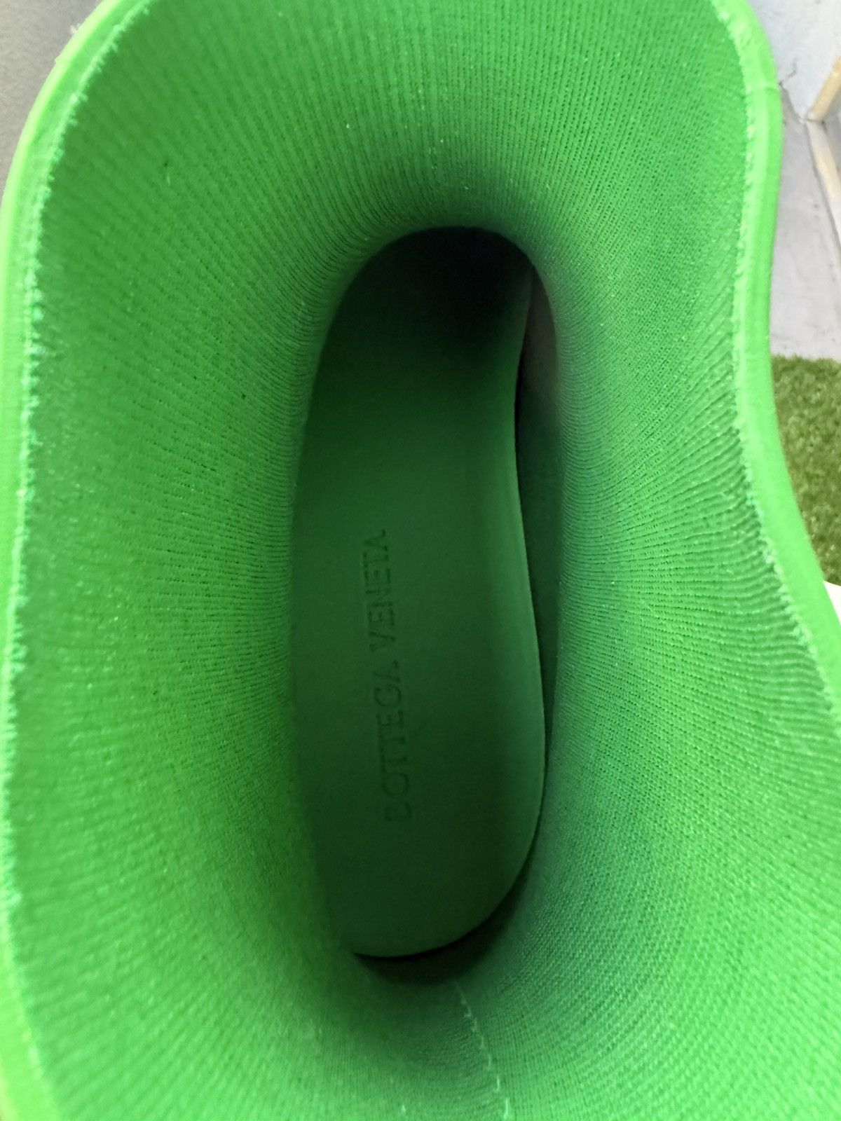 Bottega Veneta Bottega Veneta Puddle Boot size 42 Parakeet Green Size US 9 / EU 42 - 4 Thumbnail