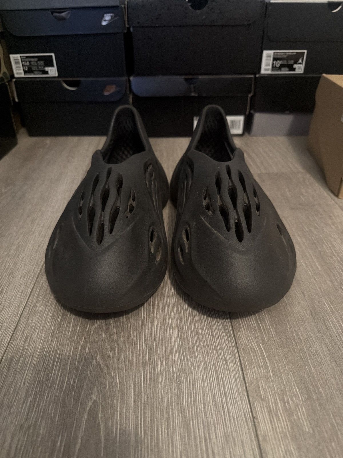 Yeezy Adidas YEEZY foam rnnrs onyx Size US 11 / EU 44 - 3 Thumbnail