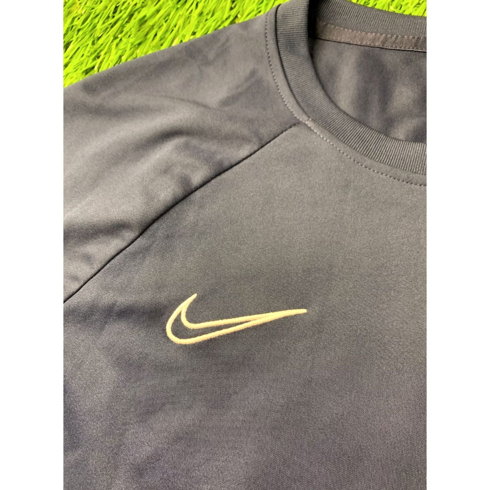 Nike NIKE ACADEMY DRI-FIT ORIGINAL 2021 MEN FOOTBALL SHIRT JERSEY TEE SIZE XL Navy White Size US XL / EU 56 / 4 - 3 Thumbnail
