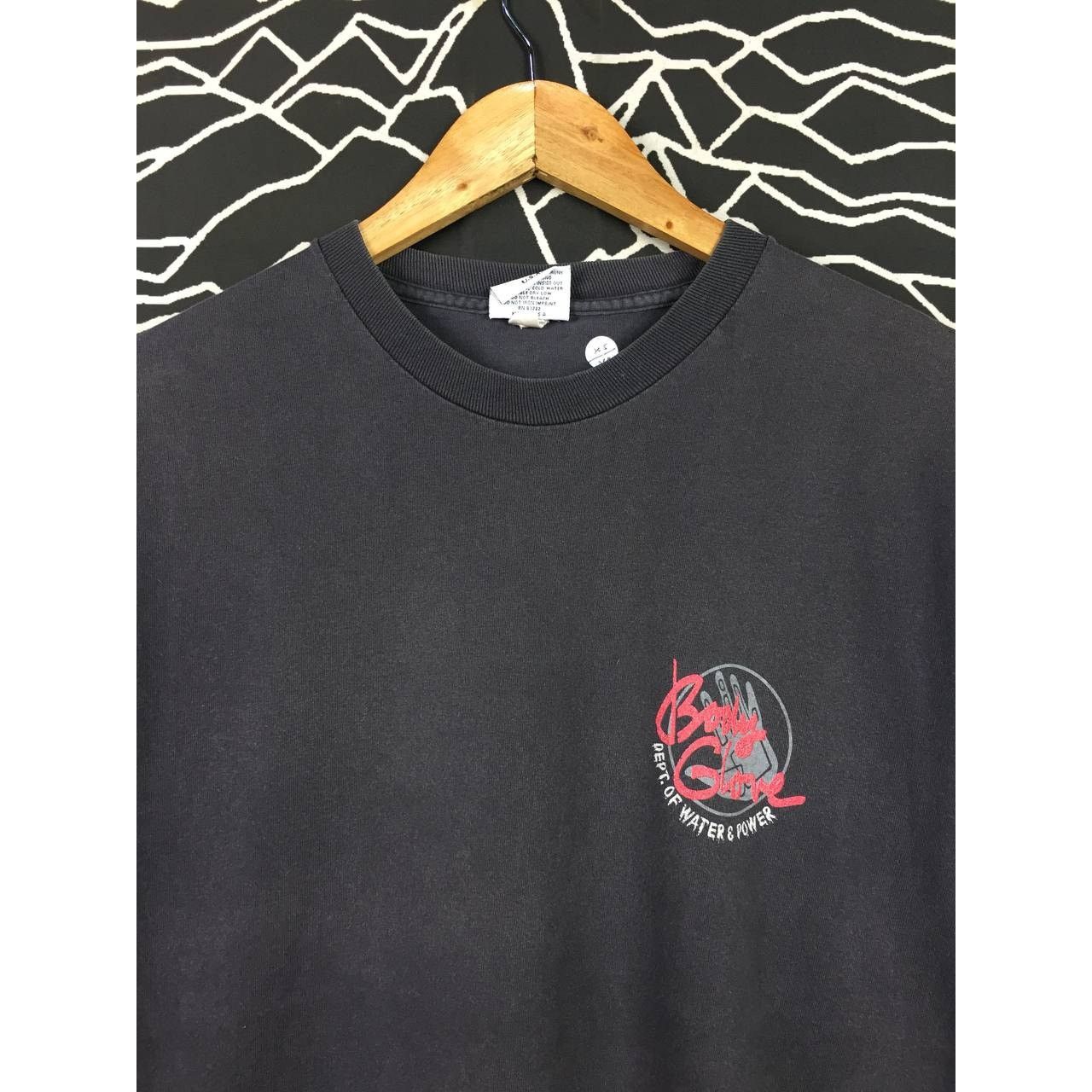 Body Glove × Vintage Vtg 90s Body Glove Dept. Of Water & Power Single Stitch Tee Size US M / EU 48-50 / 2 - 6 Thumbnail