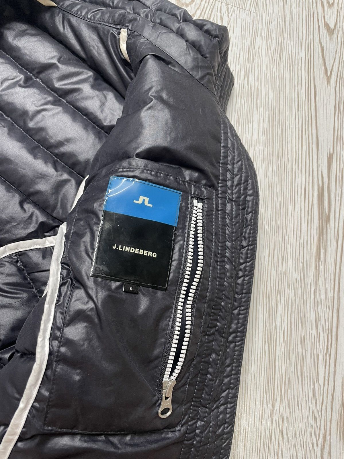 J.Lindeberg J,Lindeberg Women’s Light Down Jacket size S Size S / US 4 / IT 40 - 8 Thumbnail